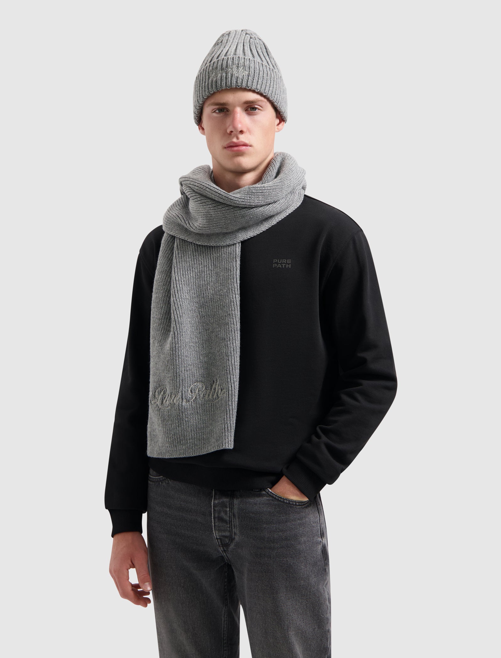 Logo Scarf | Grey Melange