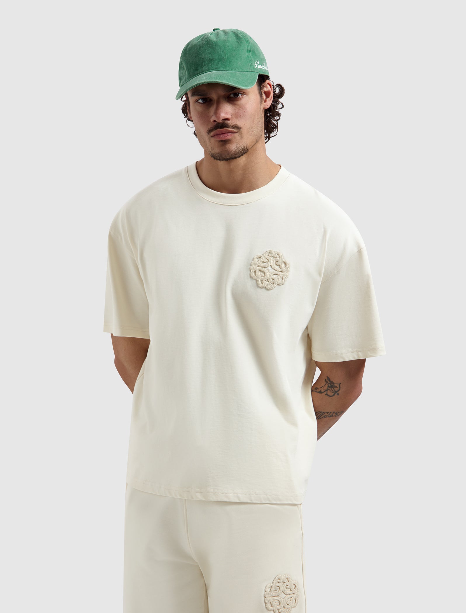 Emblem Badge T-shirt | Ecru