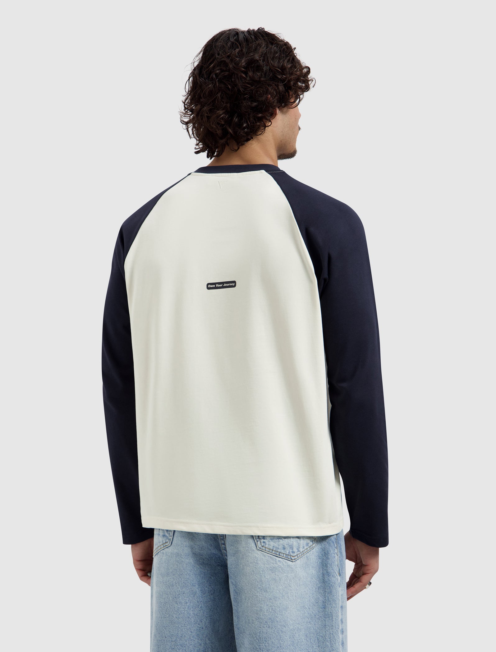 Two-tone Society Longsleeve T-shirt | Ecru