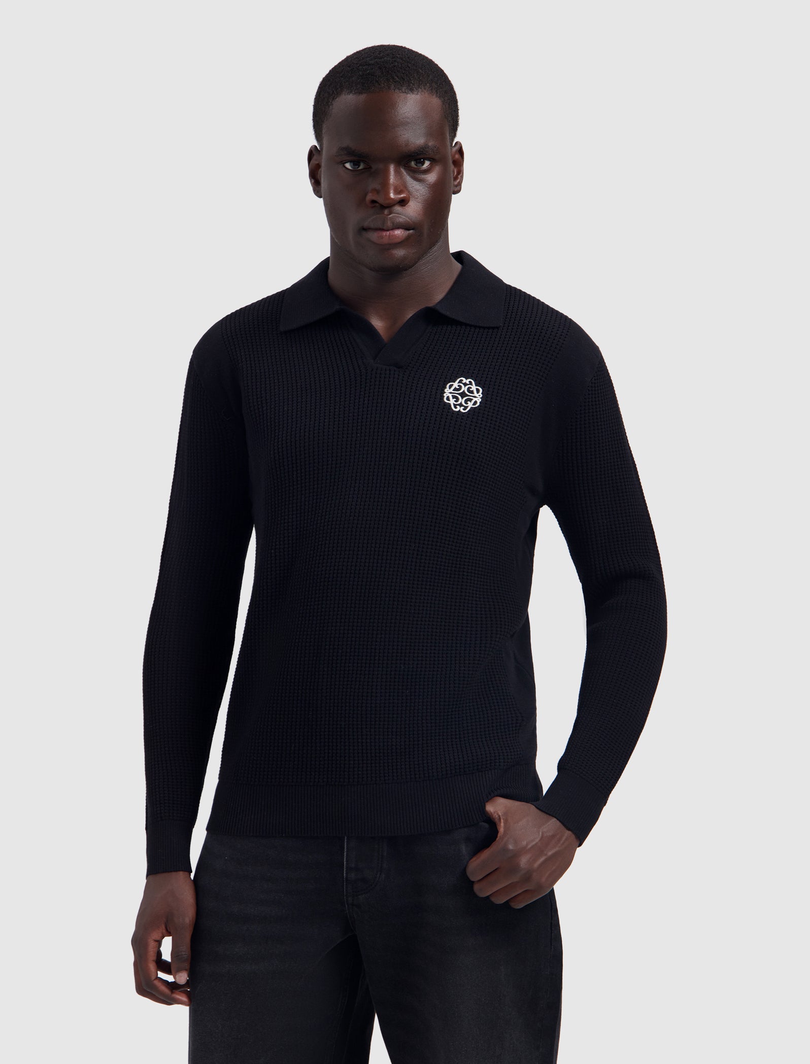 Emblem Knit Polo | Black