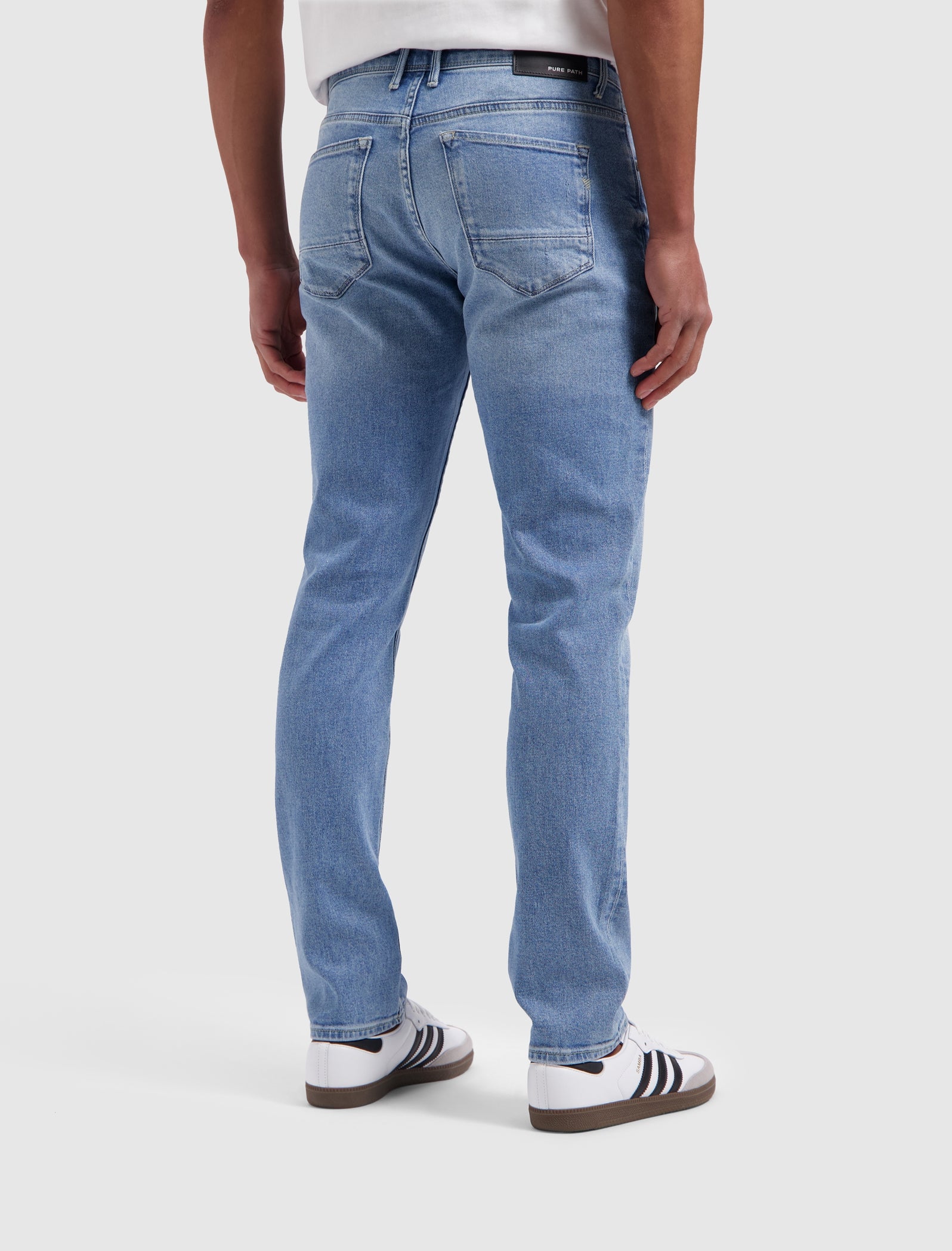 The Ryan Slim Fit Jeans | Denim Light Blue