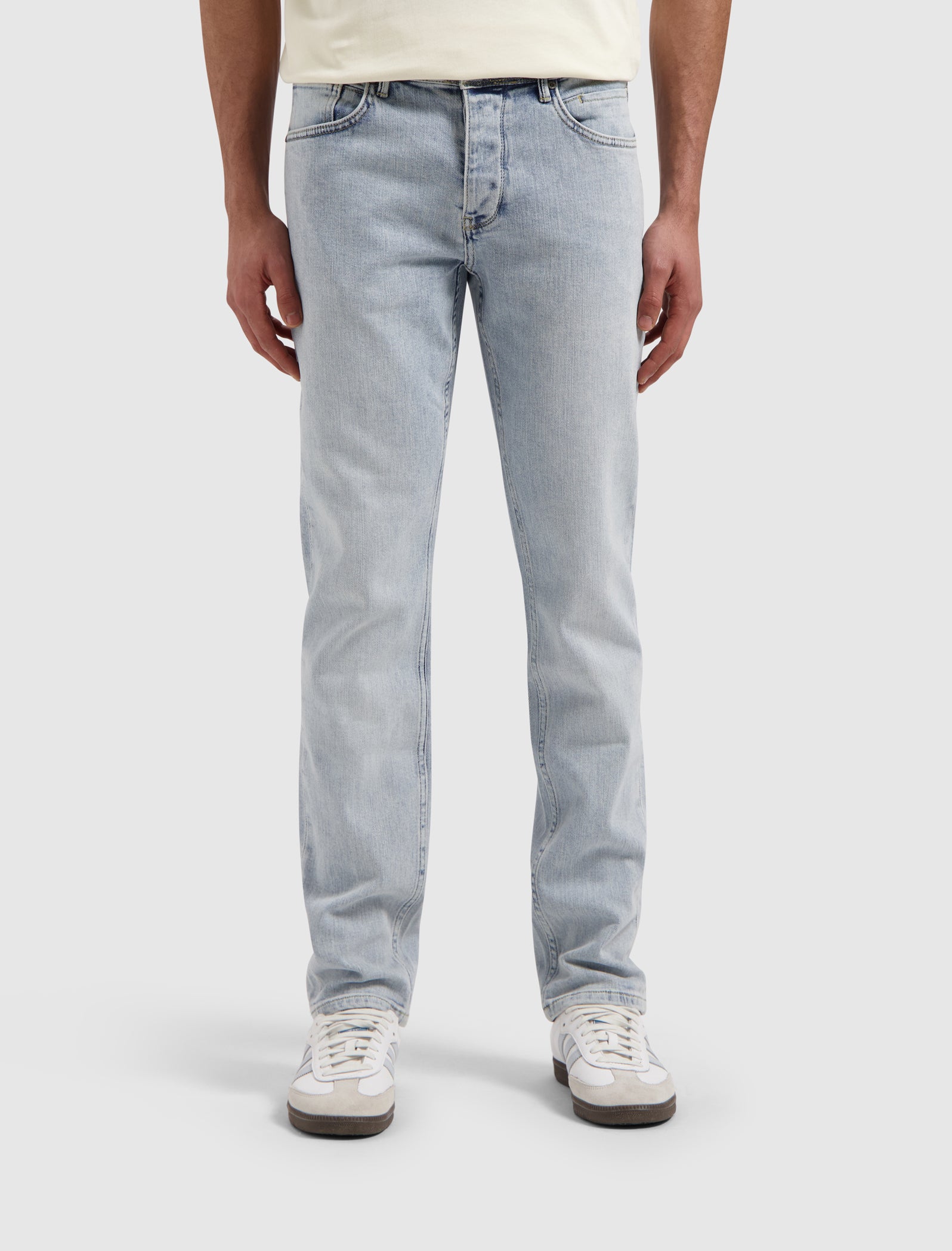 The Ryan Slim Fit Jeans | Denim Light Blue