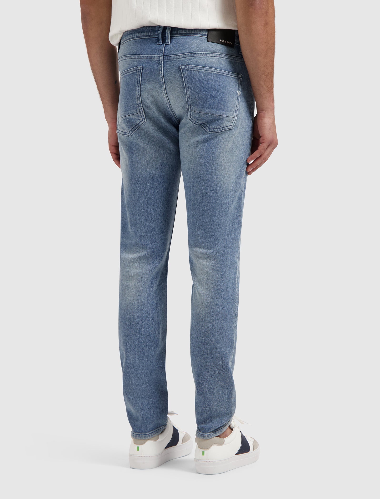 The Ryan Slim Fit Jeans | Denim Mid Blue