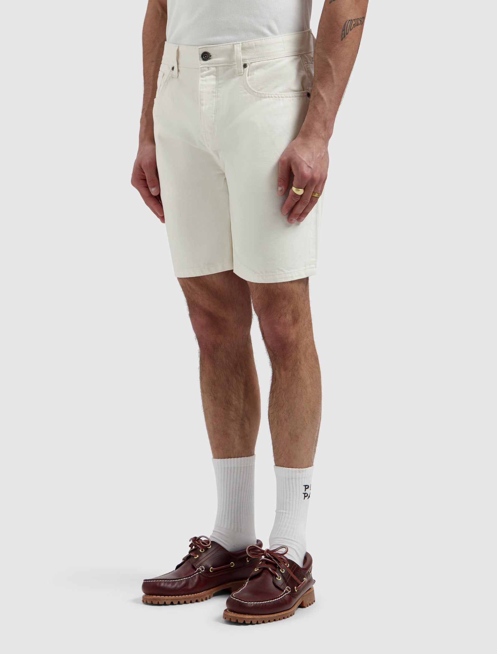 The Owen Regular Fit Short | Ecru