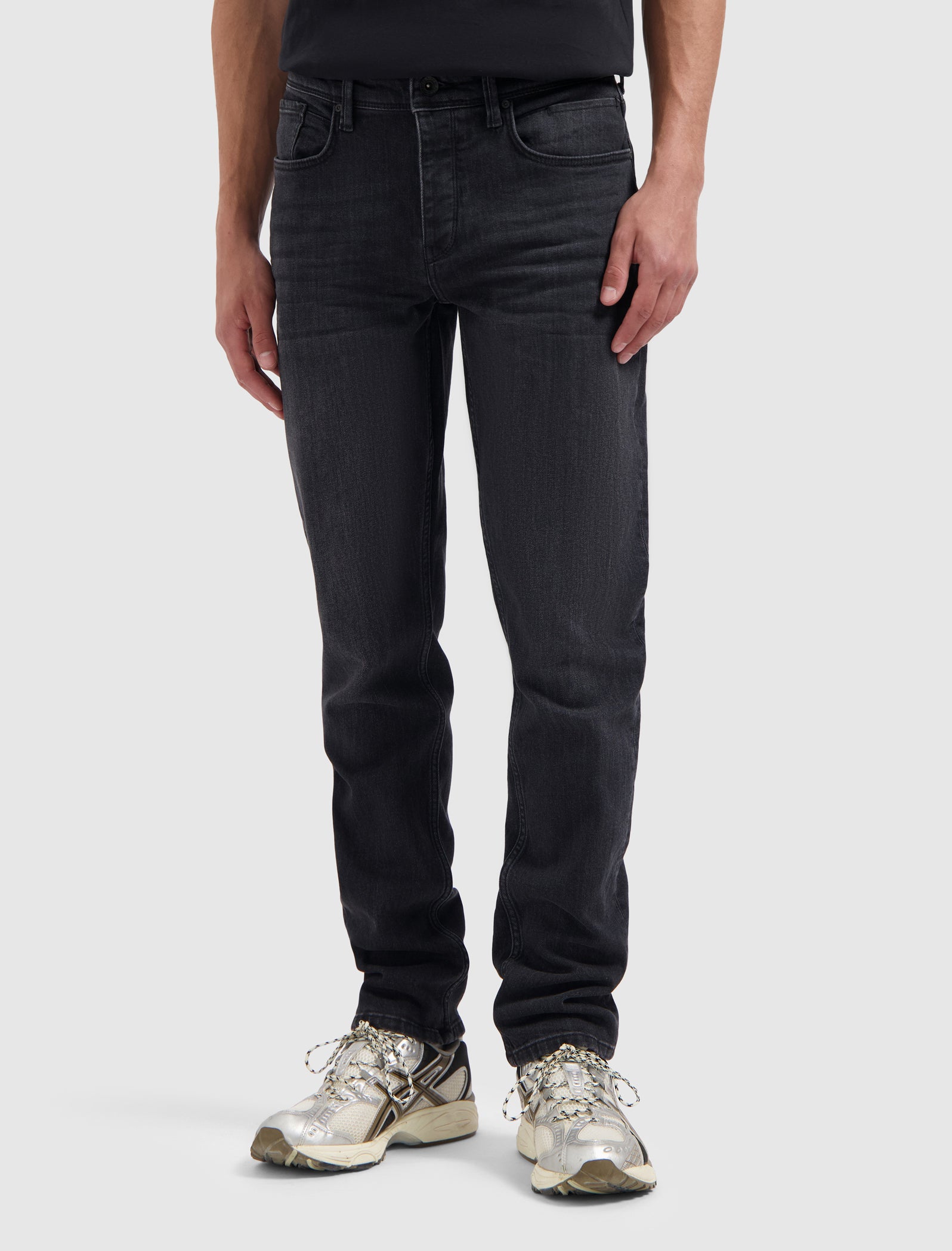 The Ryan Slim Fit Jeans | Denim Dark Grey