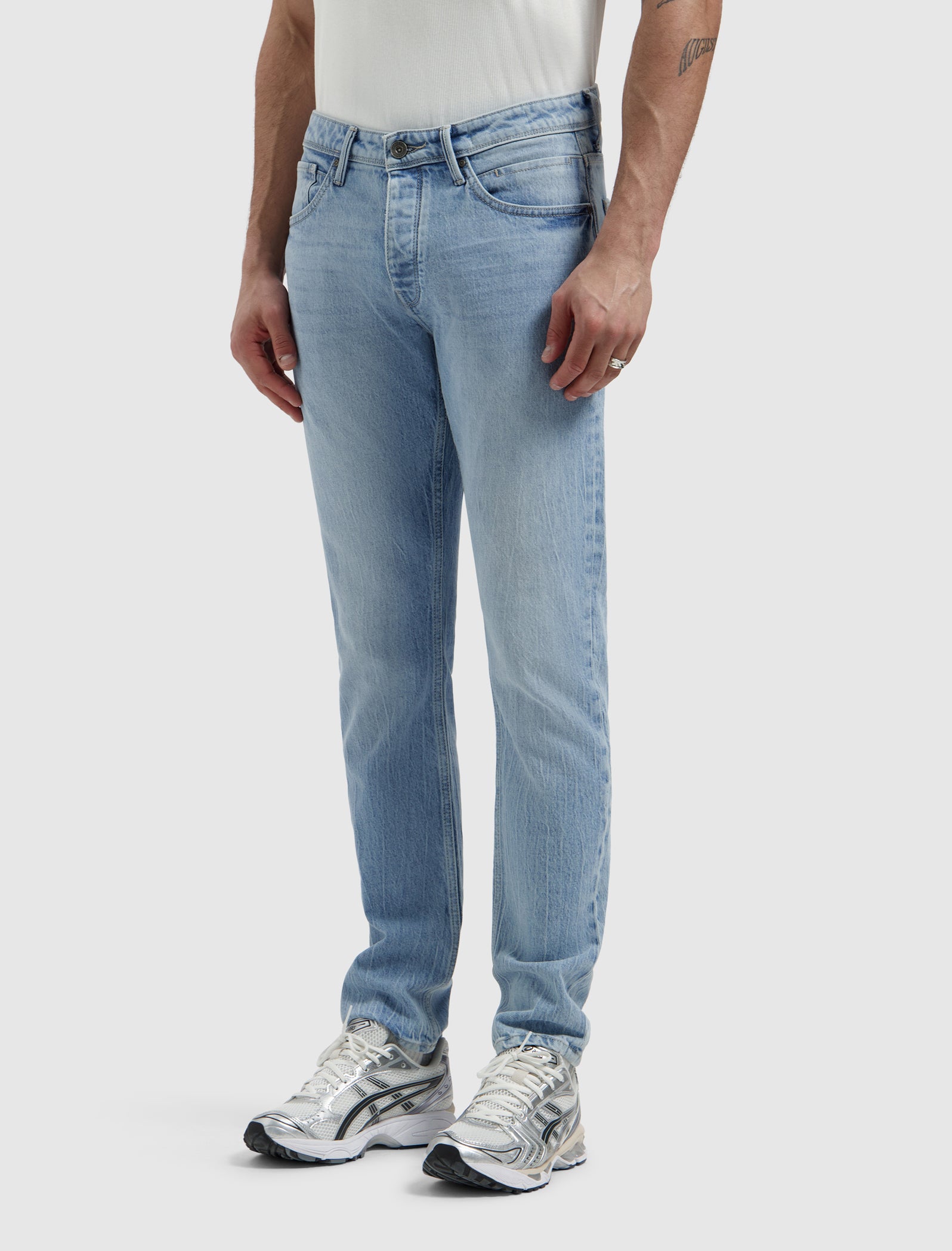 The Ryan Slim Fit Jeans | Denim Light Blue