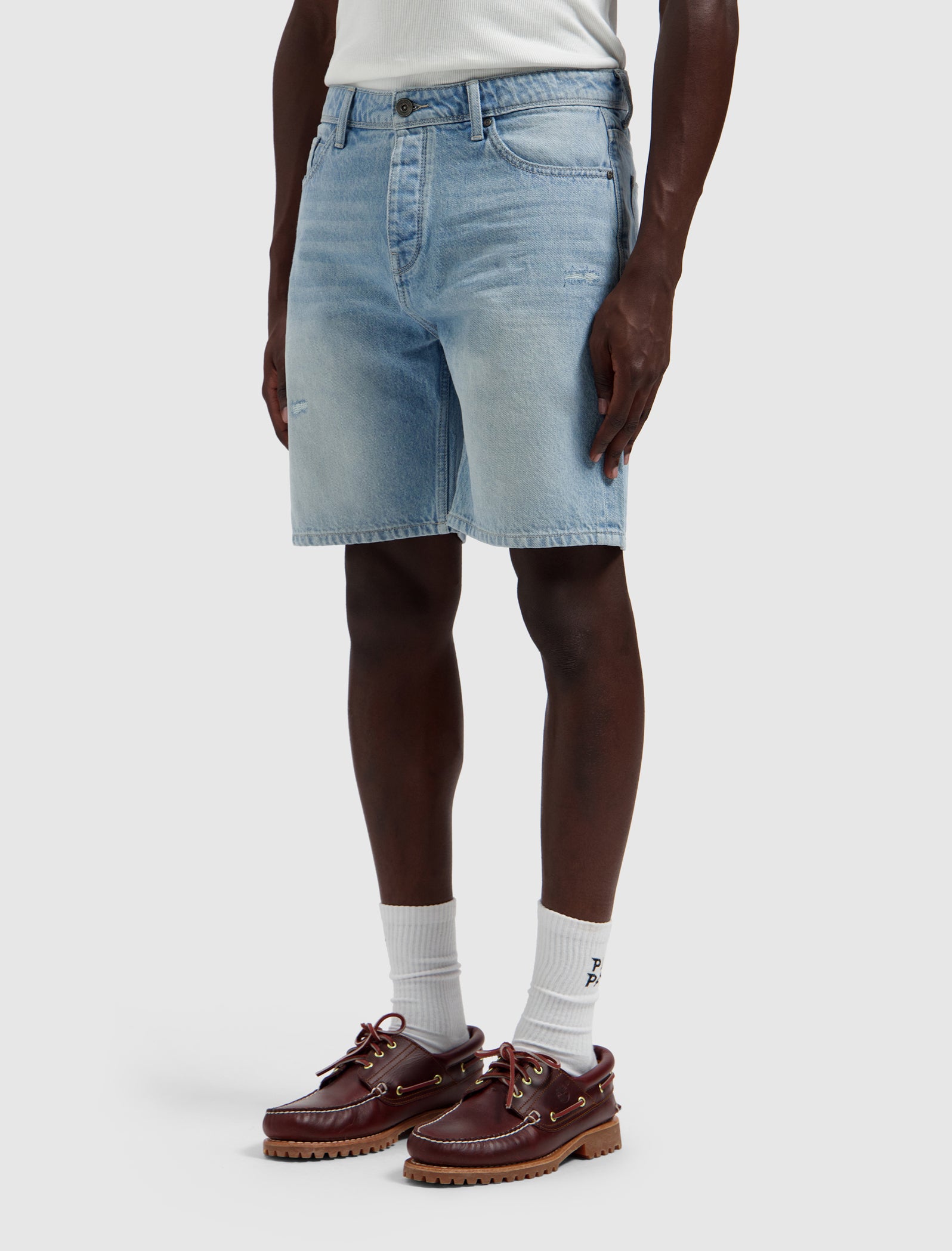 The Owen Regular Fit Short | Denim Light Blue