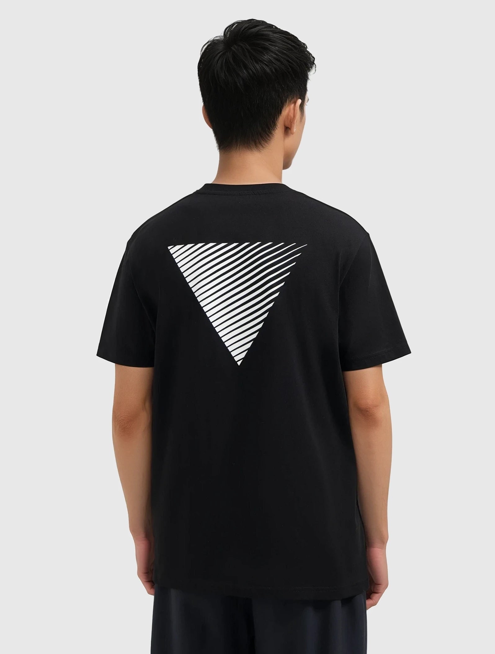 Essential Logo T-shirt | Black