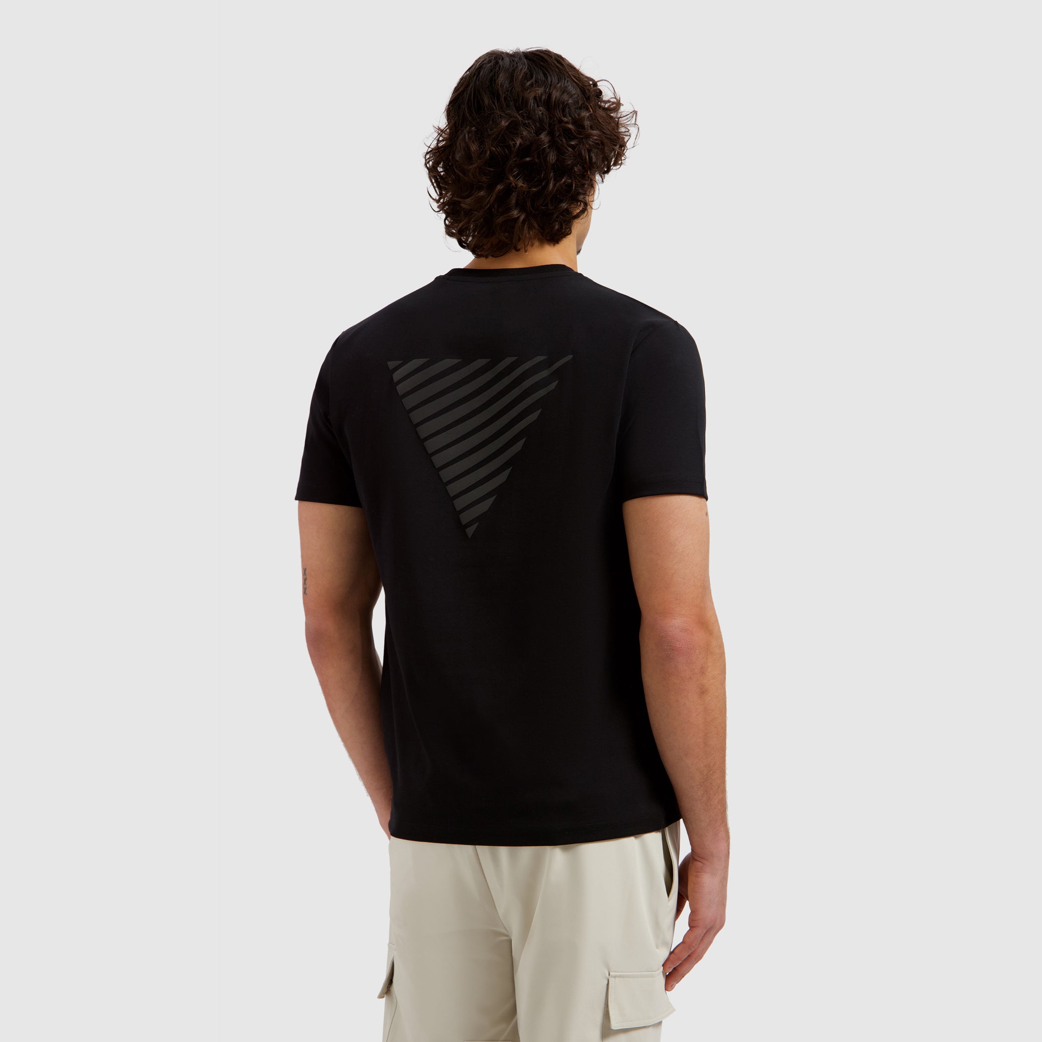 Essential Triangle T-shirt | Black