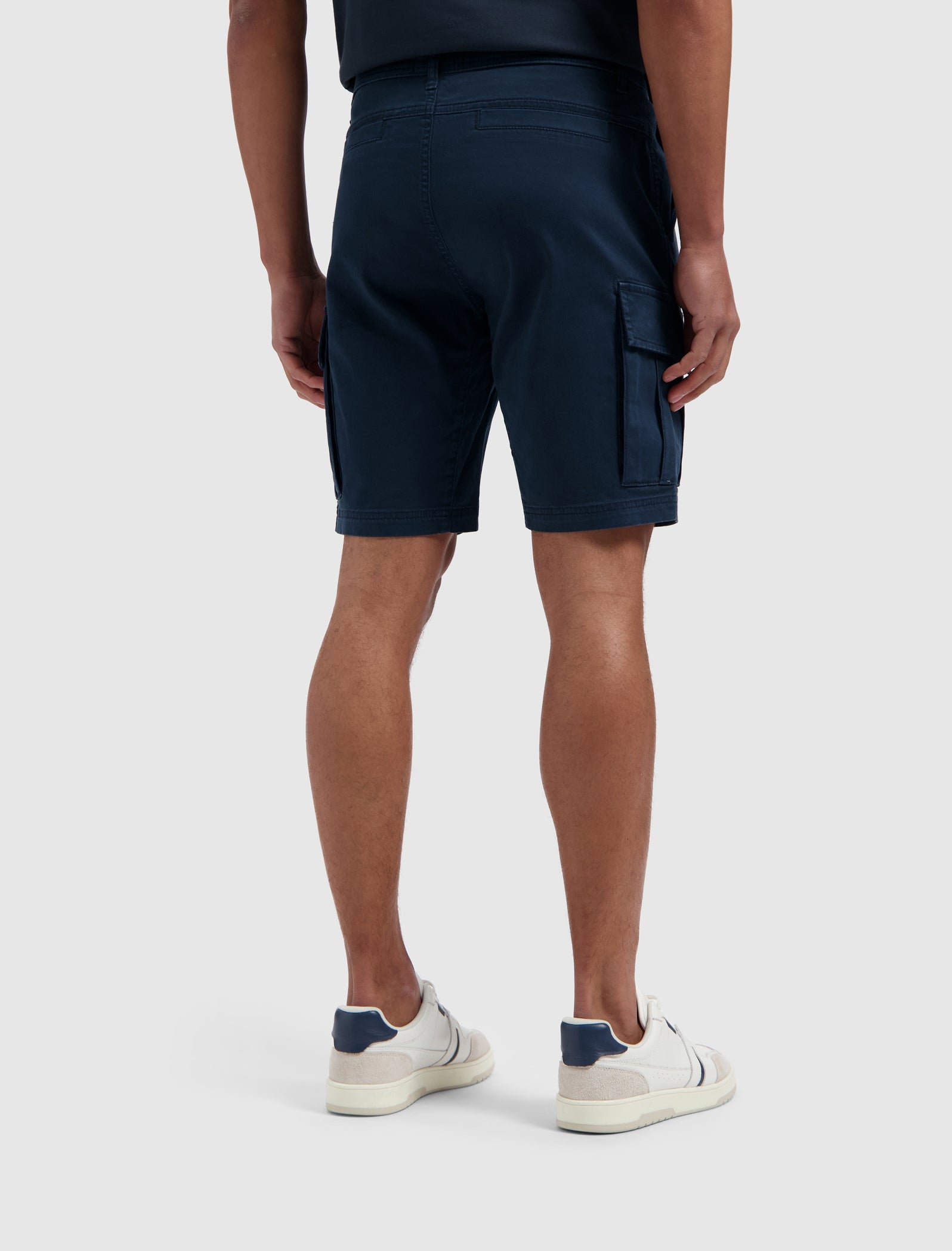Garment Dye Cargo Shorts | Navy