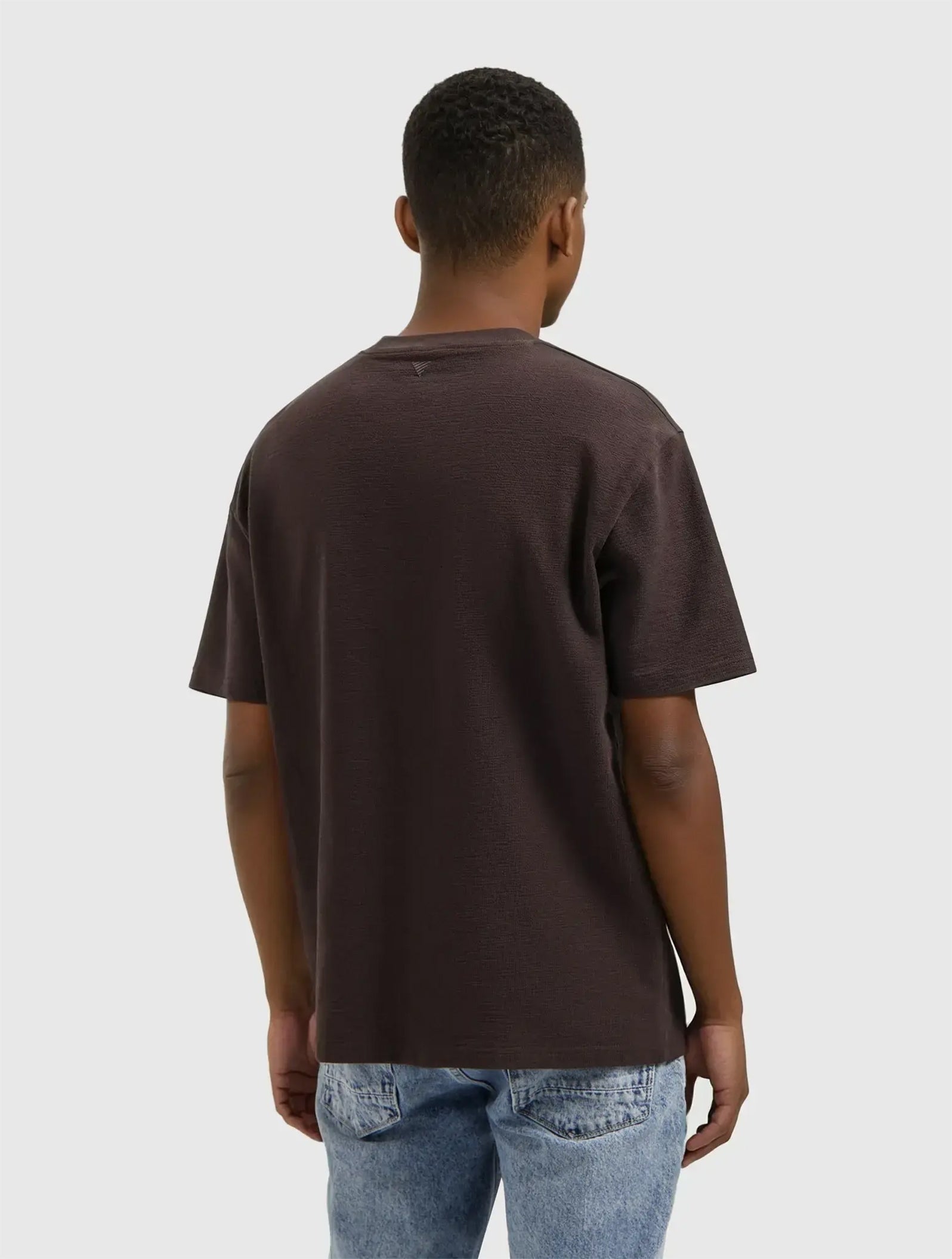 Structure Pocket T-shirt | Dark Brown