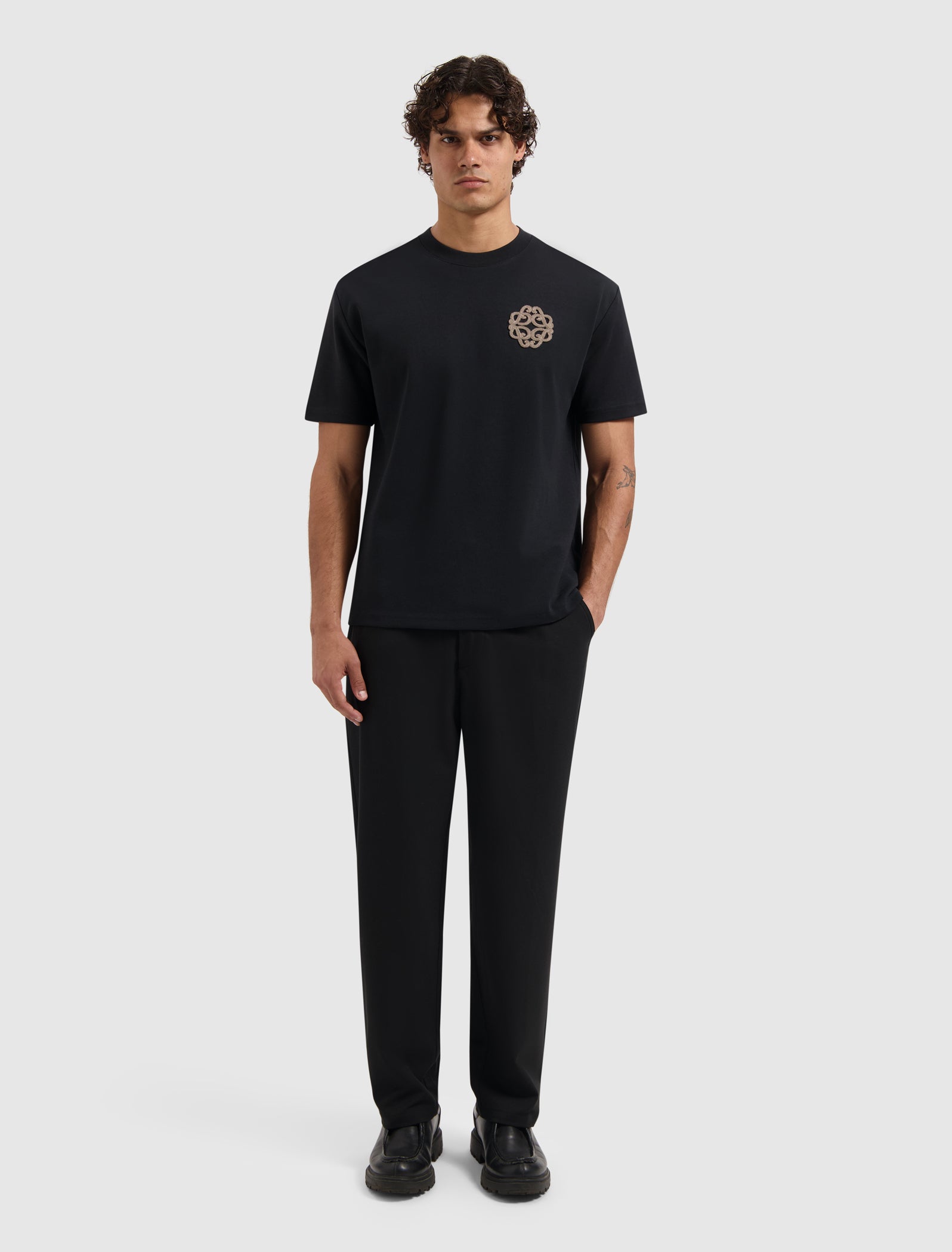 Emblem Logo T-shirt | Black
