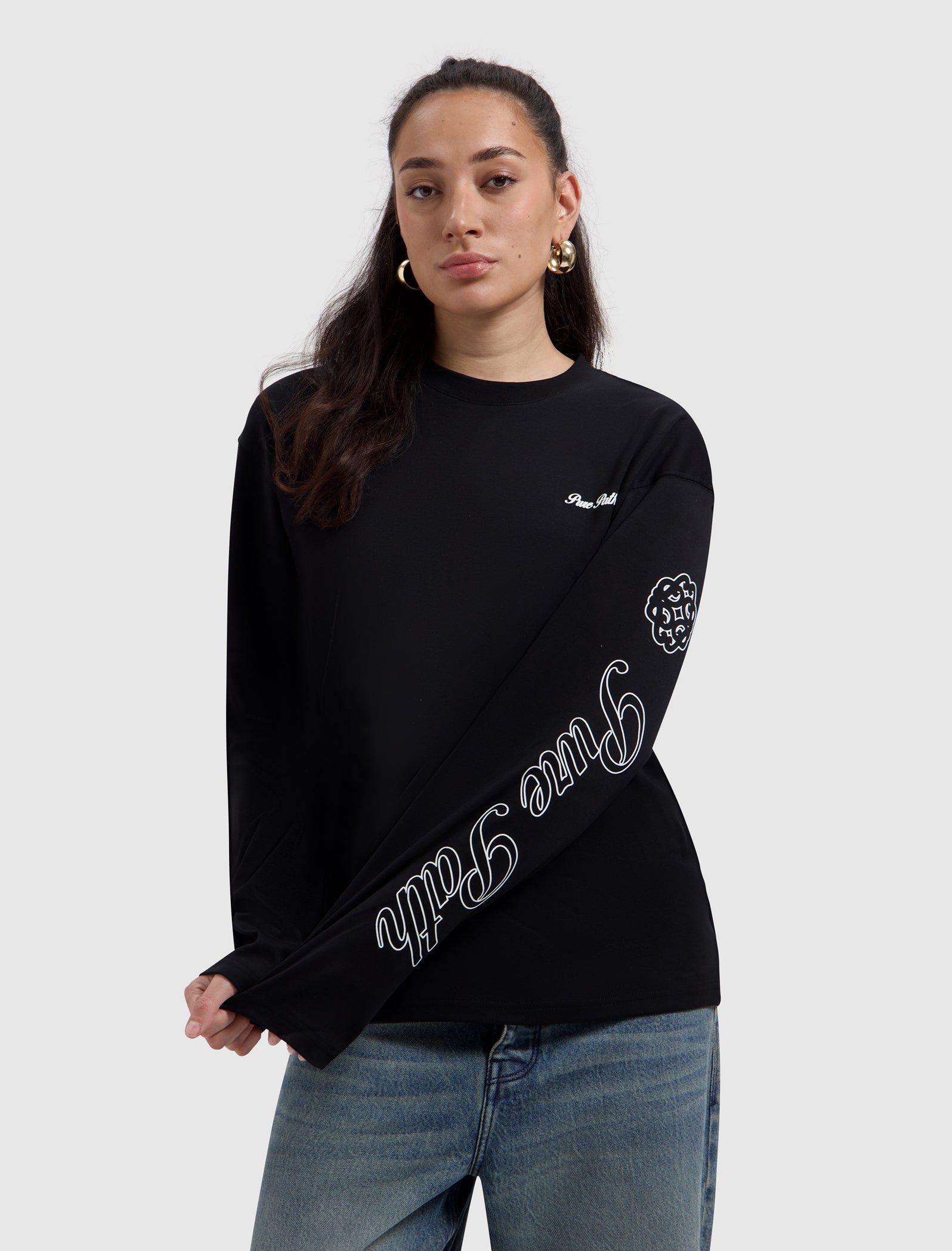 Essence Of Life Longsleeve T-shirt | Black