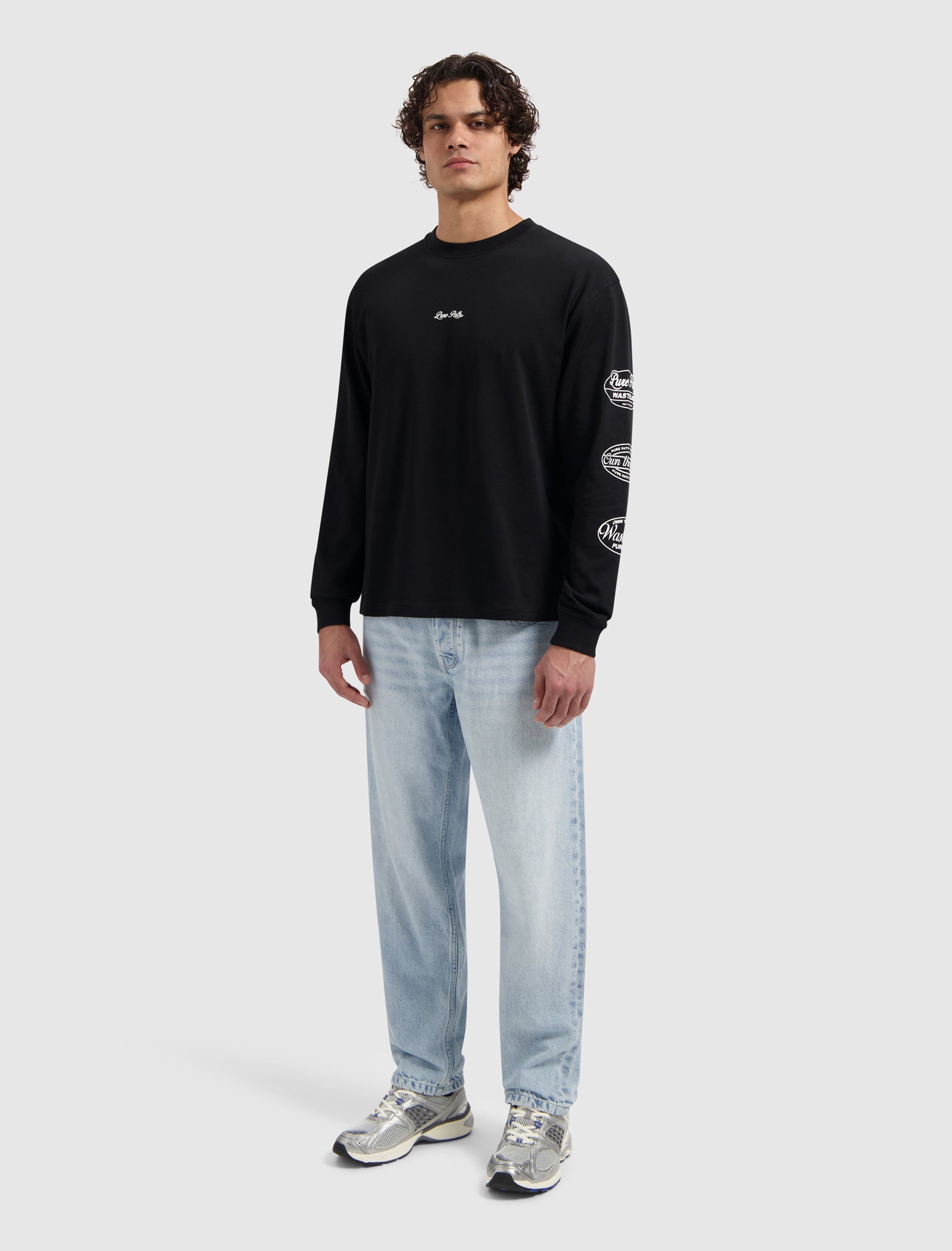 Wasteland Patches Longsleeve T-shirt | Black