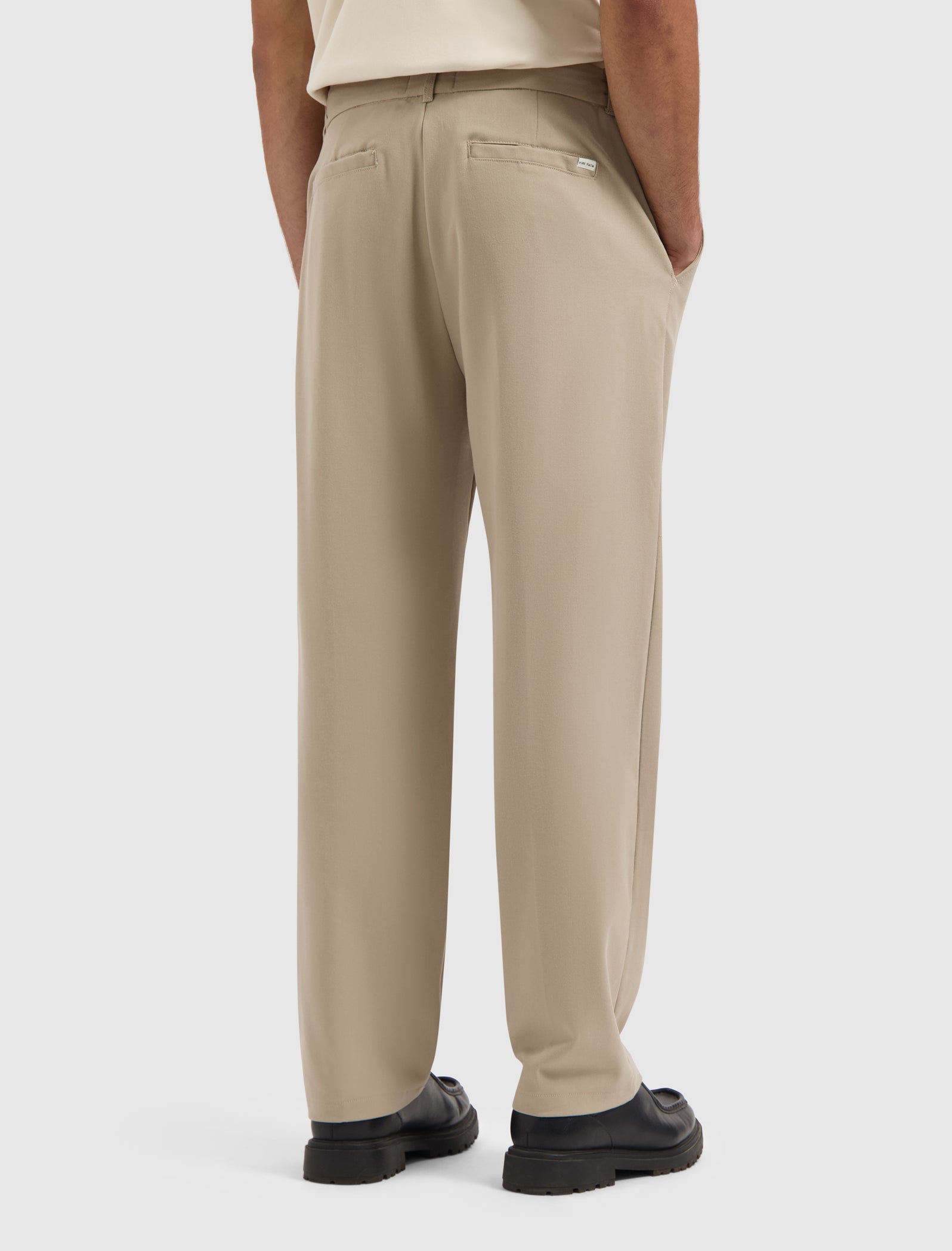 Pleated Twill Pants | Camel