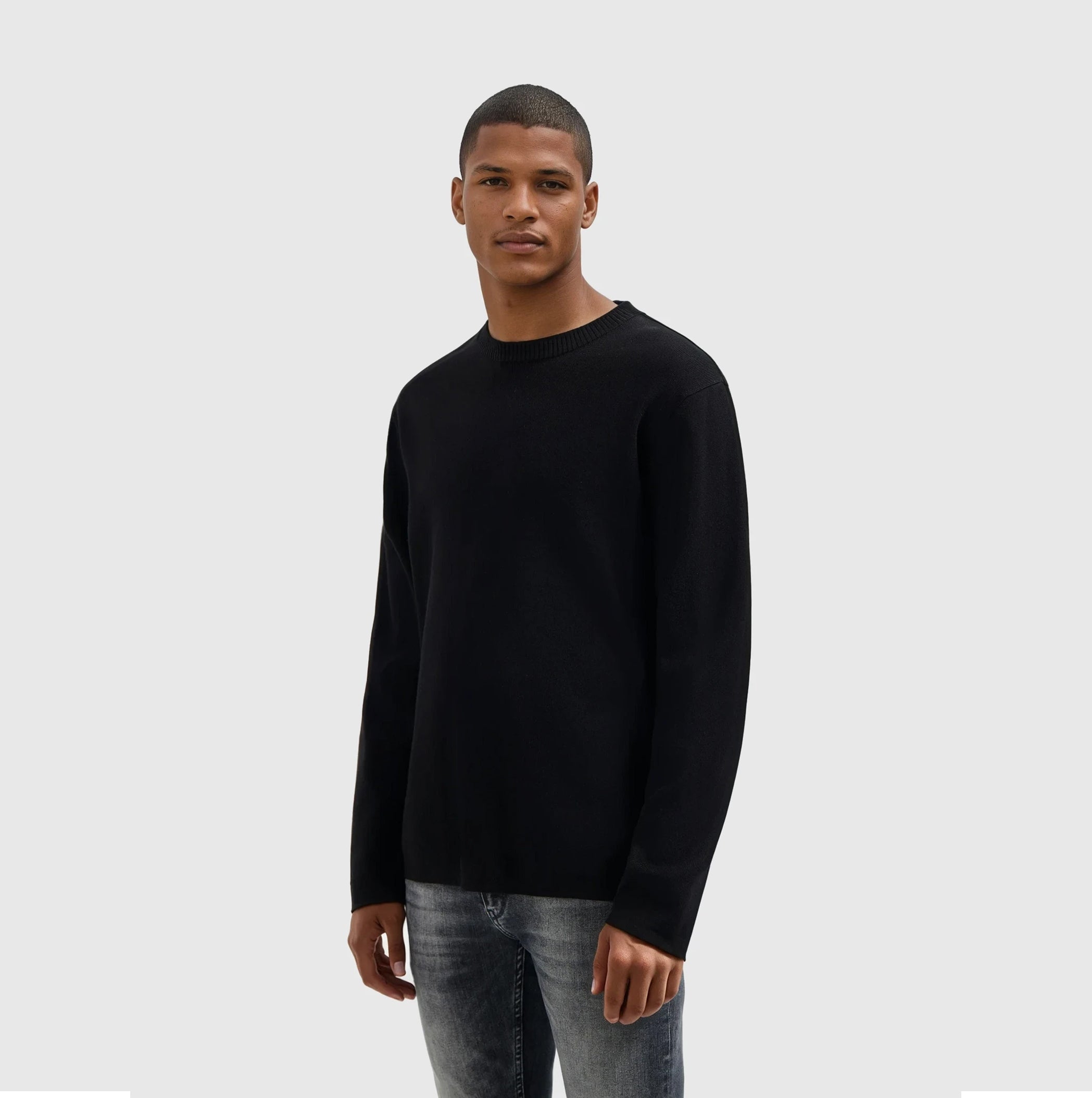 Heavy Knit Sweater | Black