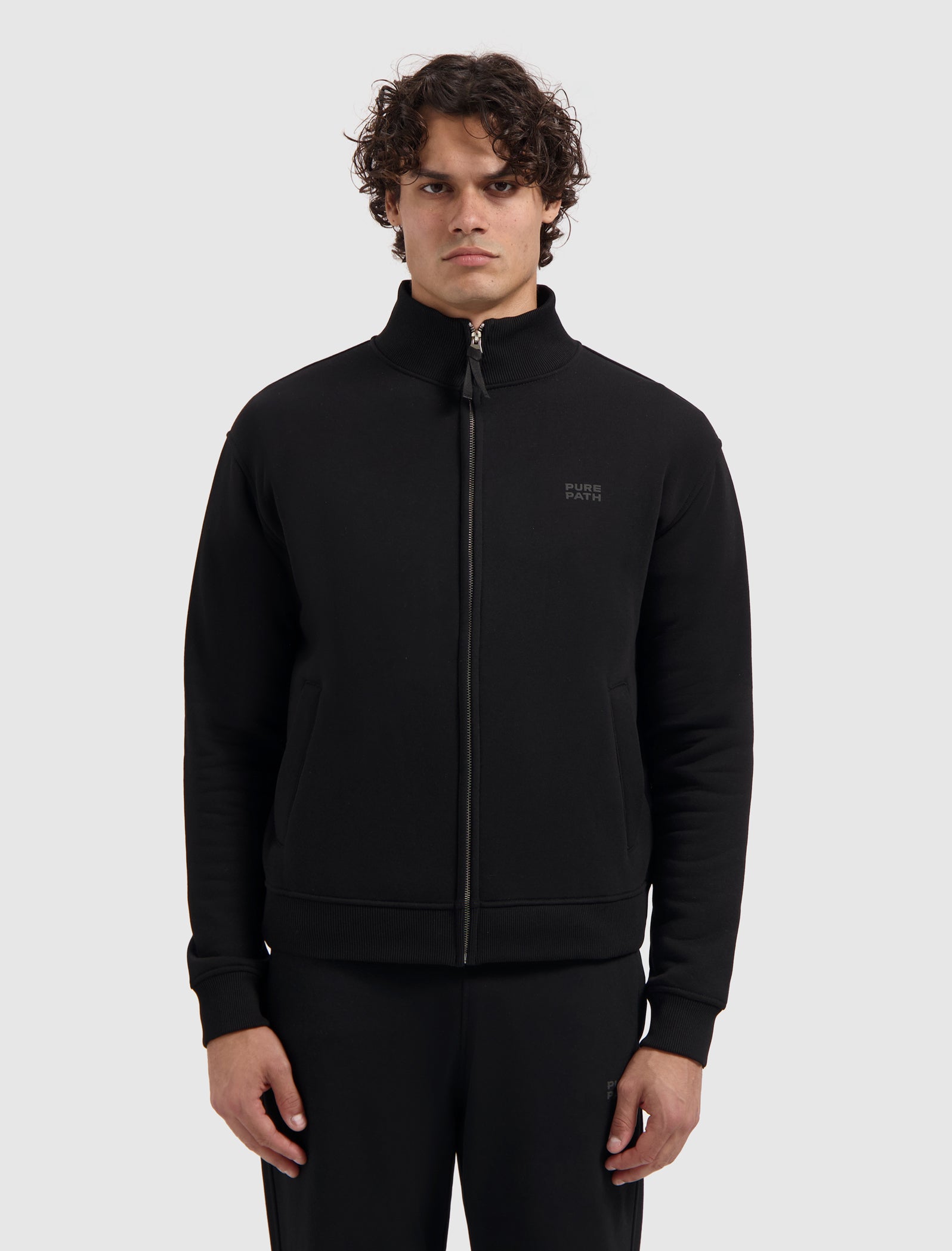 Stacked Logo Full-zip Sweater | Black