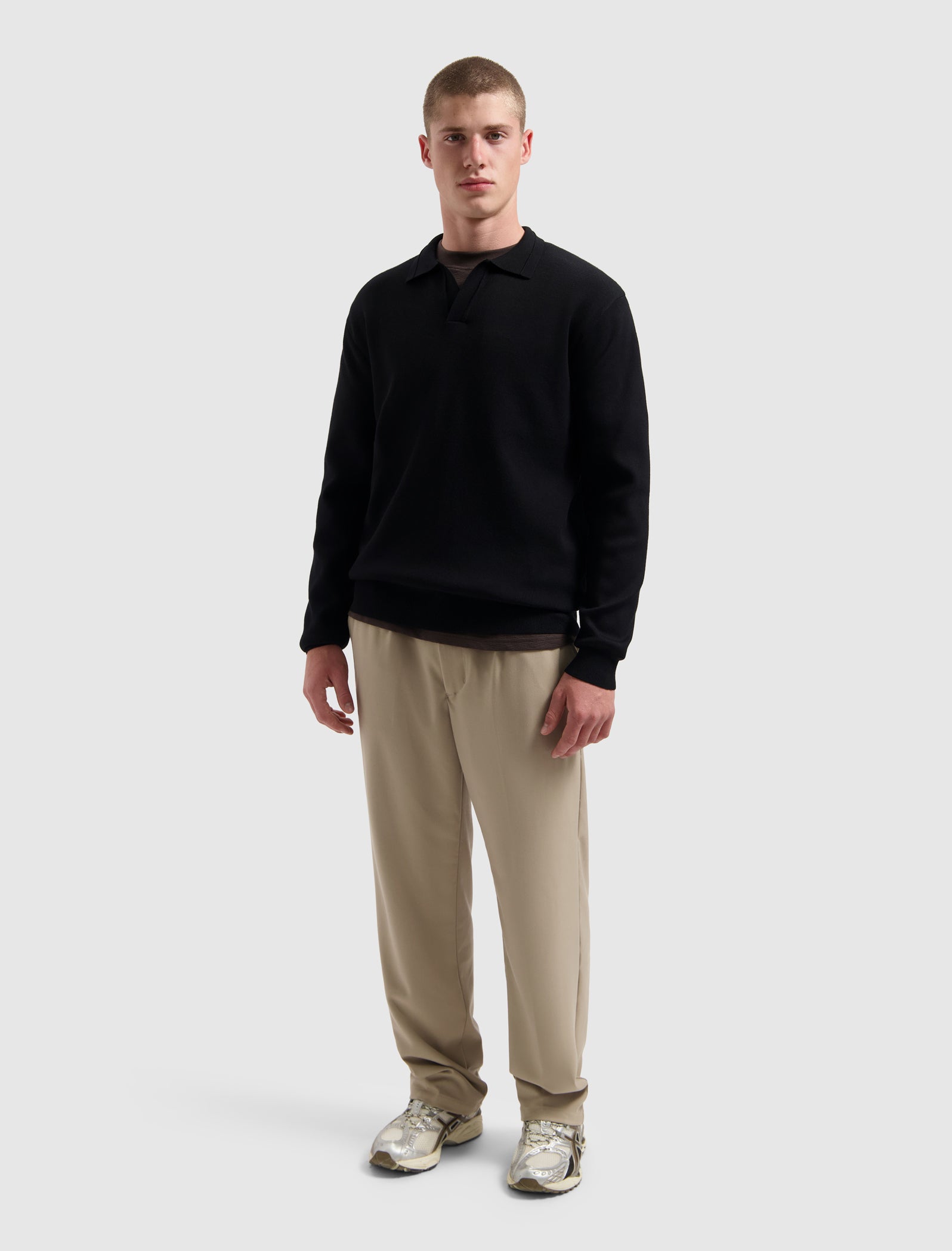Buttonless Heavy Knit Polo | Black