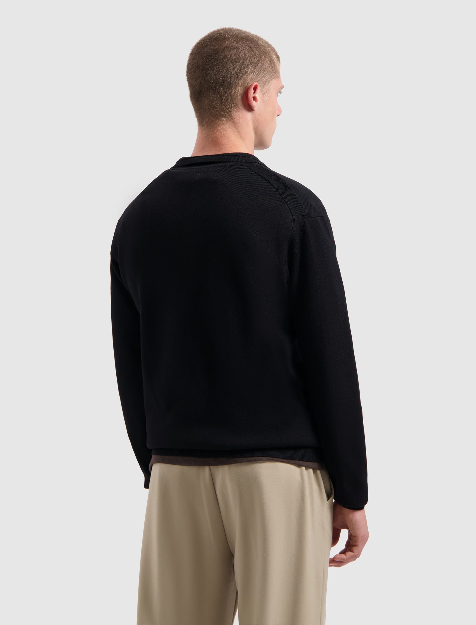 Buttonless Heavy Knit Polo | Black