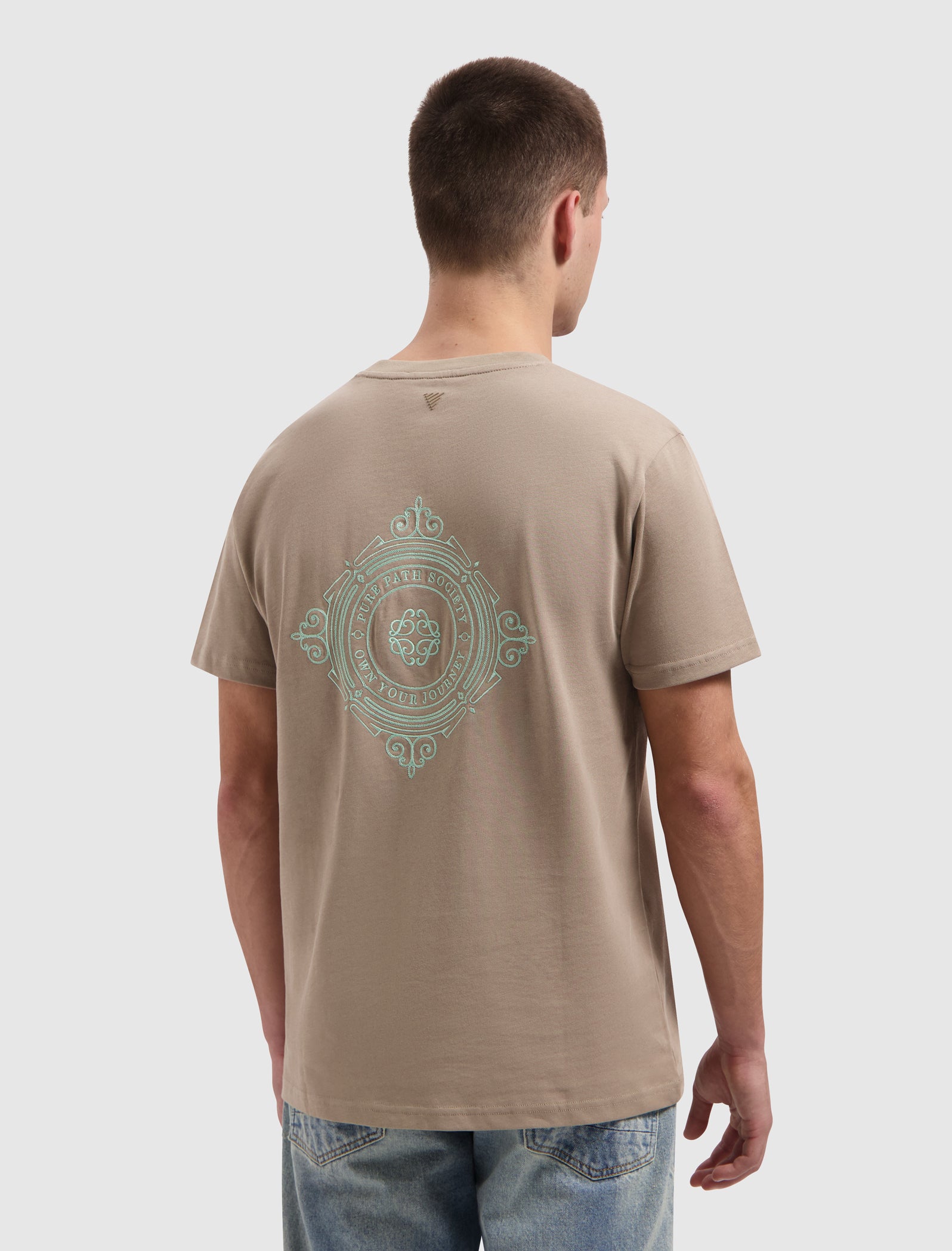 Family Crest T-shirt | Taupe
