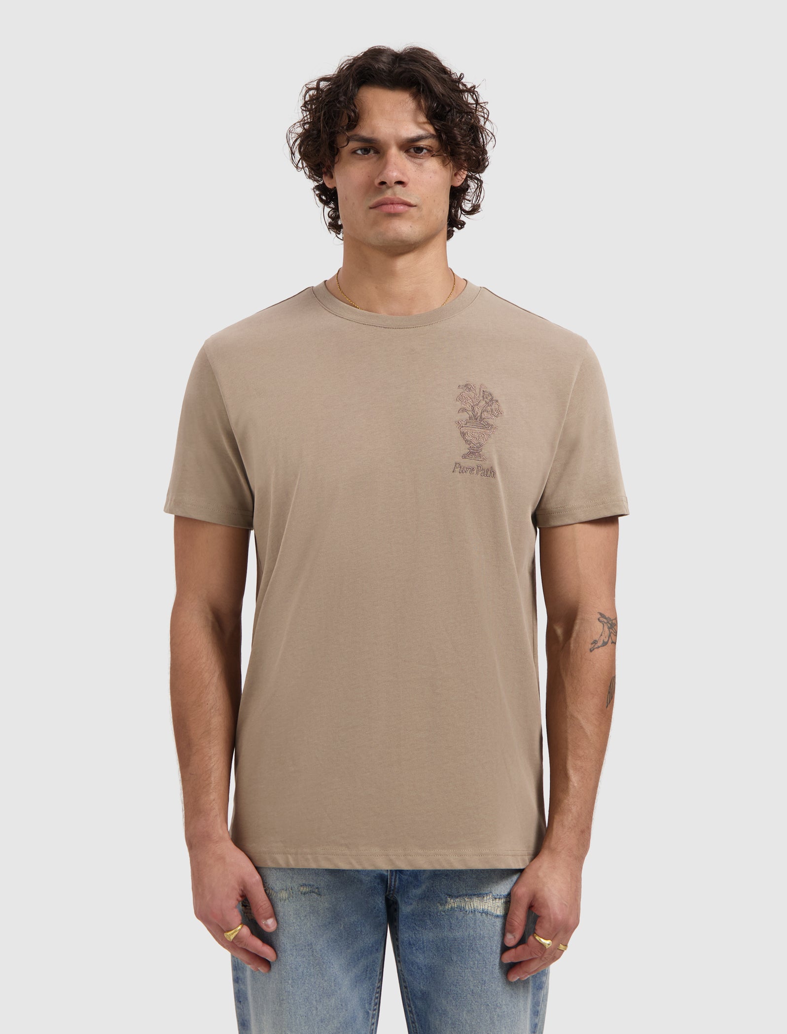 Embroidered Vase T-shirt | Taupe