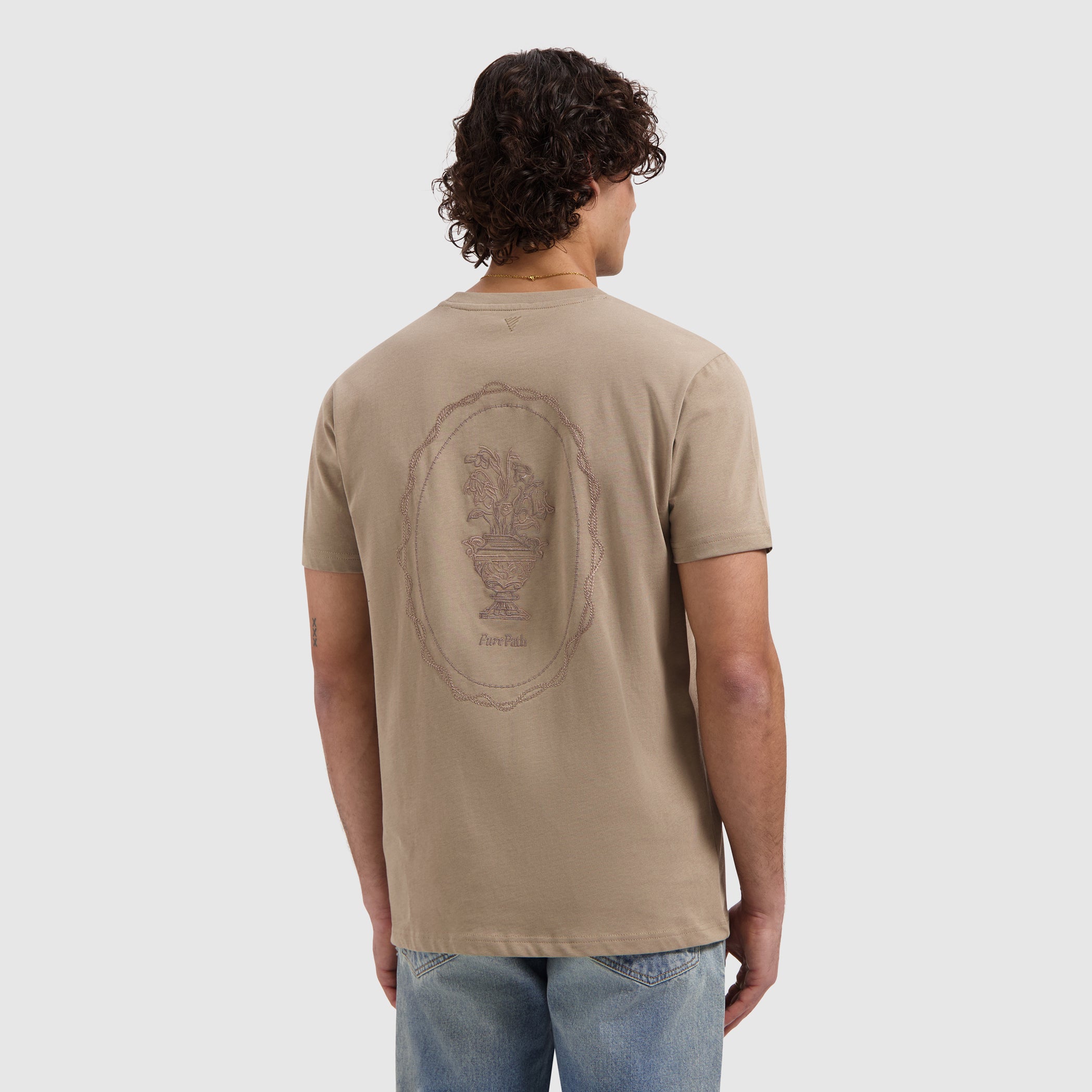 Embroidered Vase T-shirt | Taupe