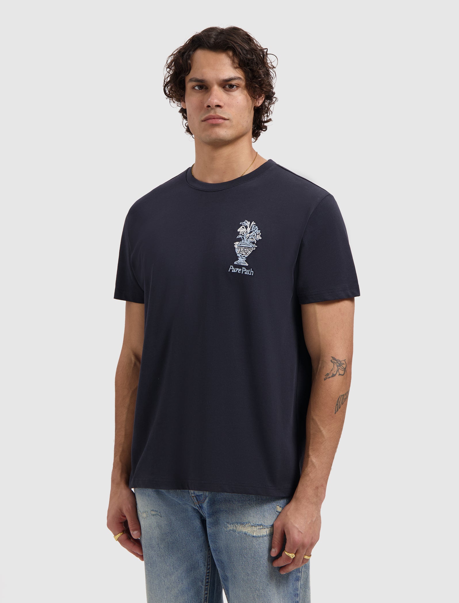 Embroidered Vase T-shirt | Dark Navy