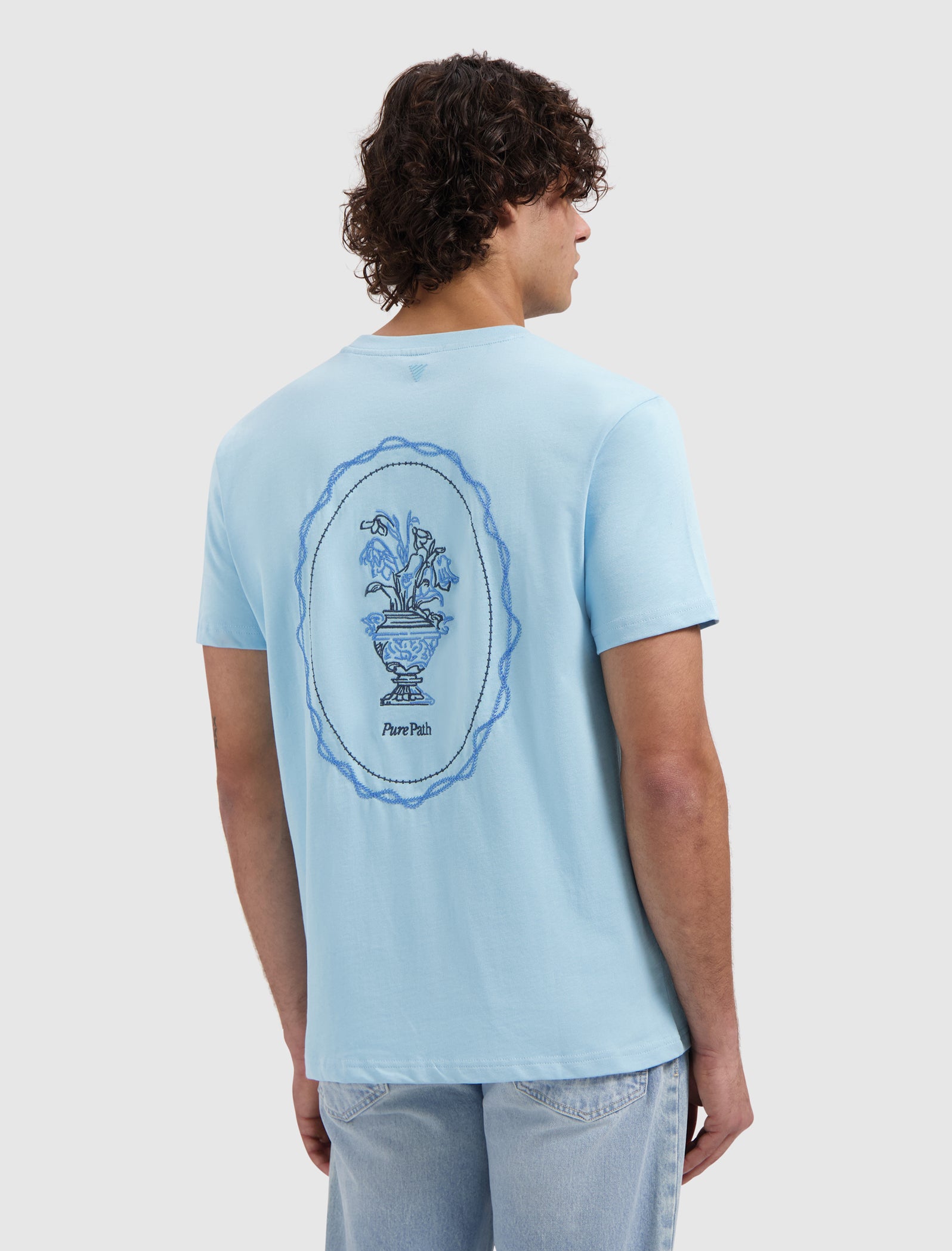 Embroidered Vase T-shirt | Sky Blue