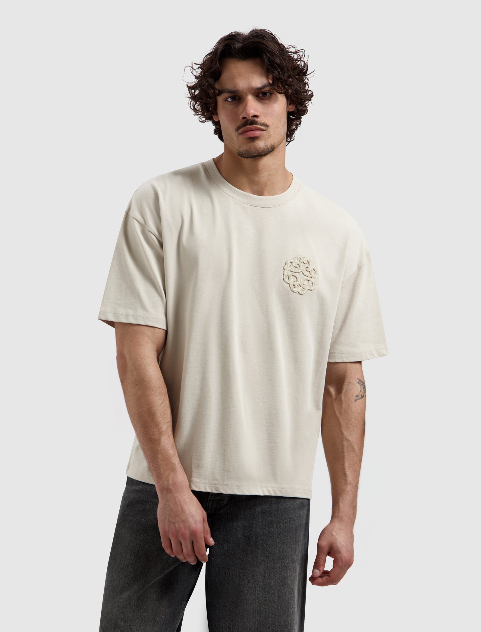 Emblem Badge T-shirt | Sand