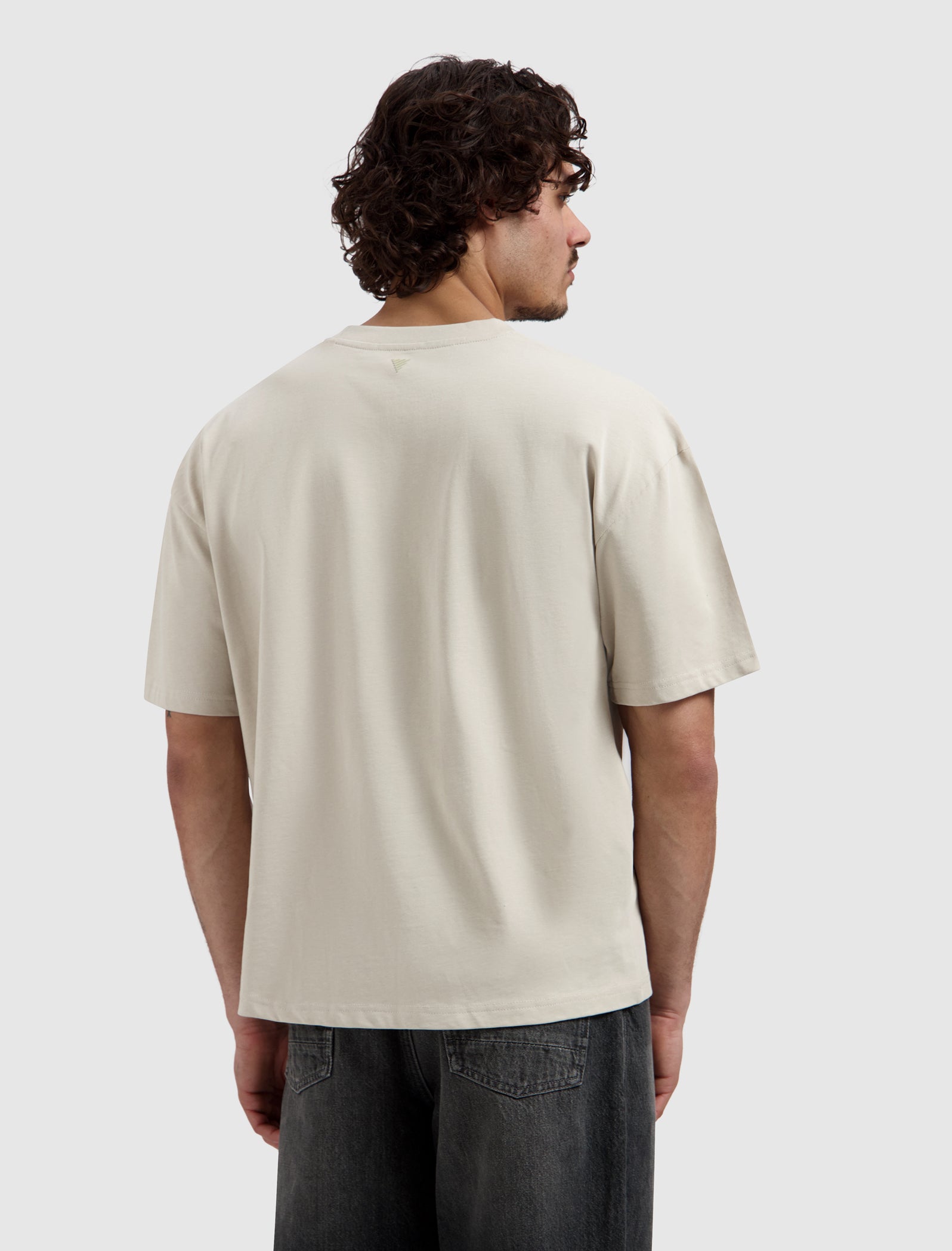 Emblem Badge T-shirt | Sand