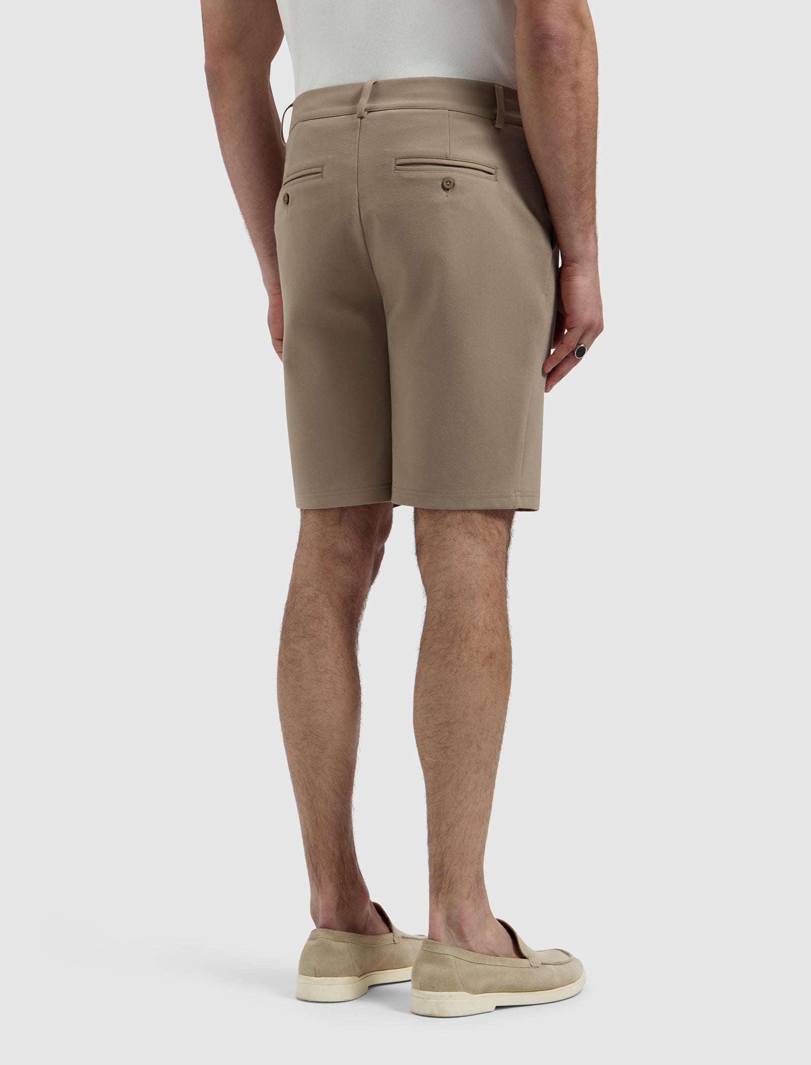 Punta Smart Shorts | Taupe