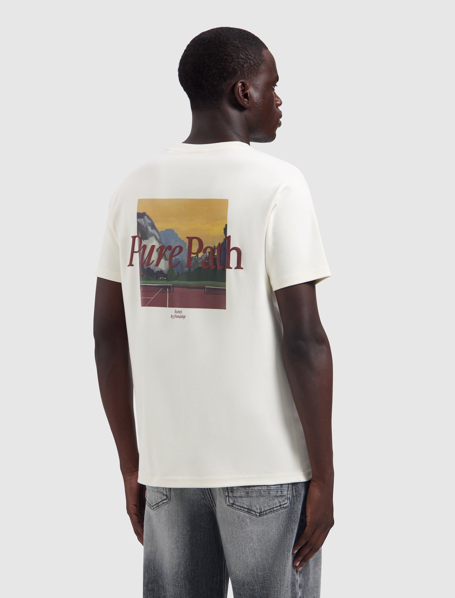 Landscape View T-shirt | Ecru