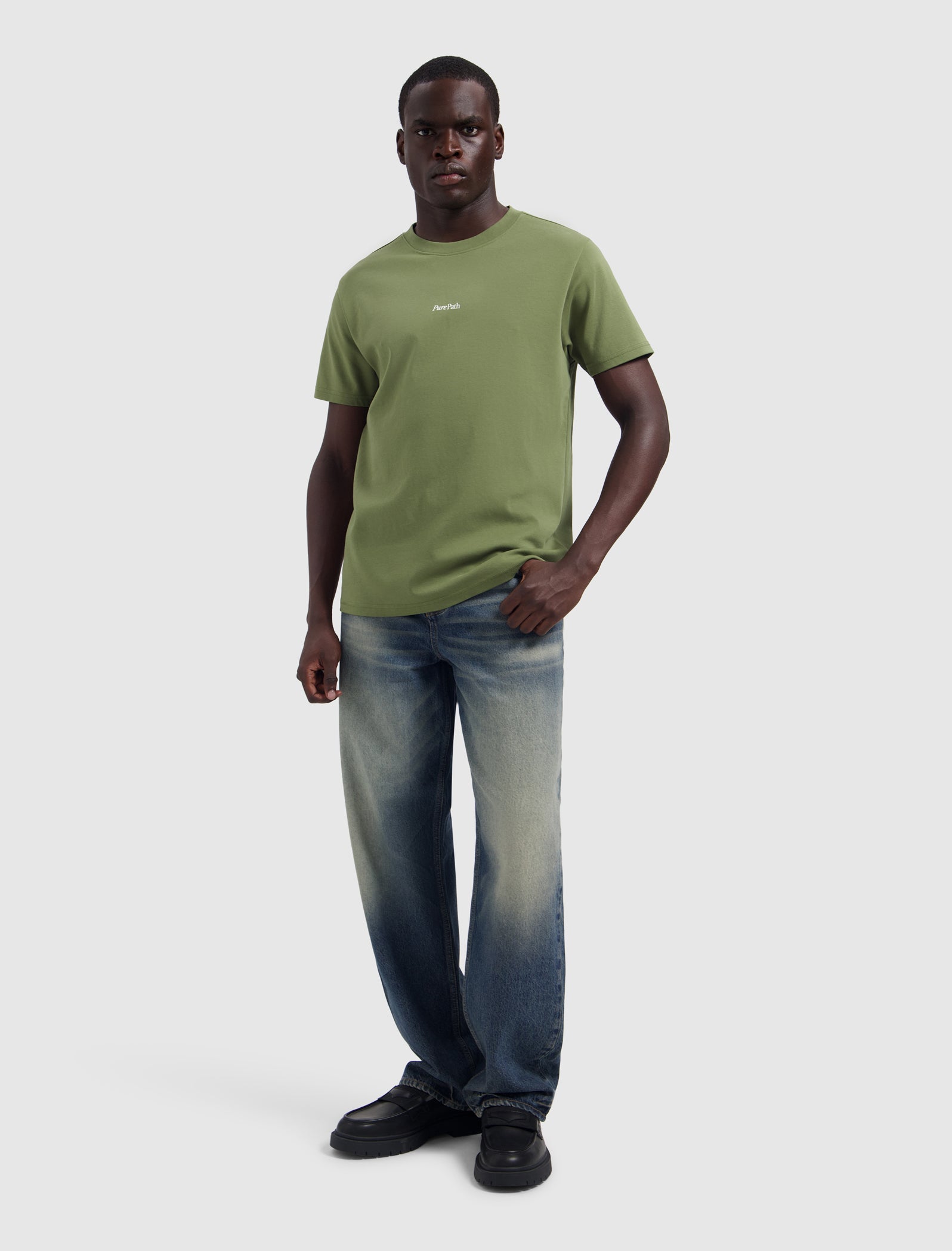 Landscape View T-shirt | Leaf Green