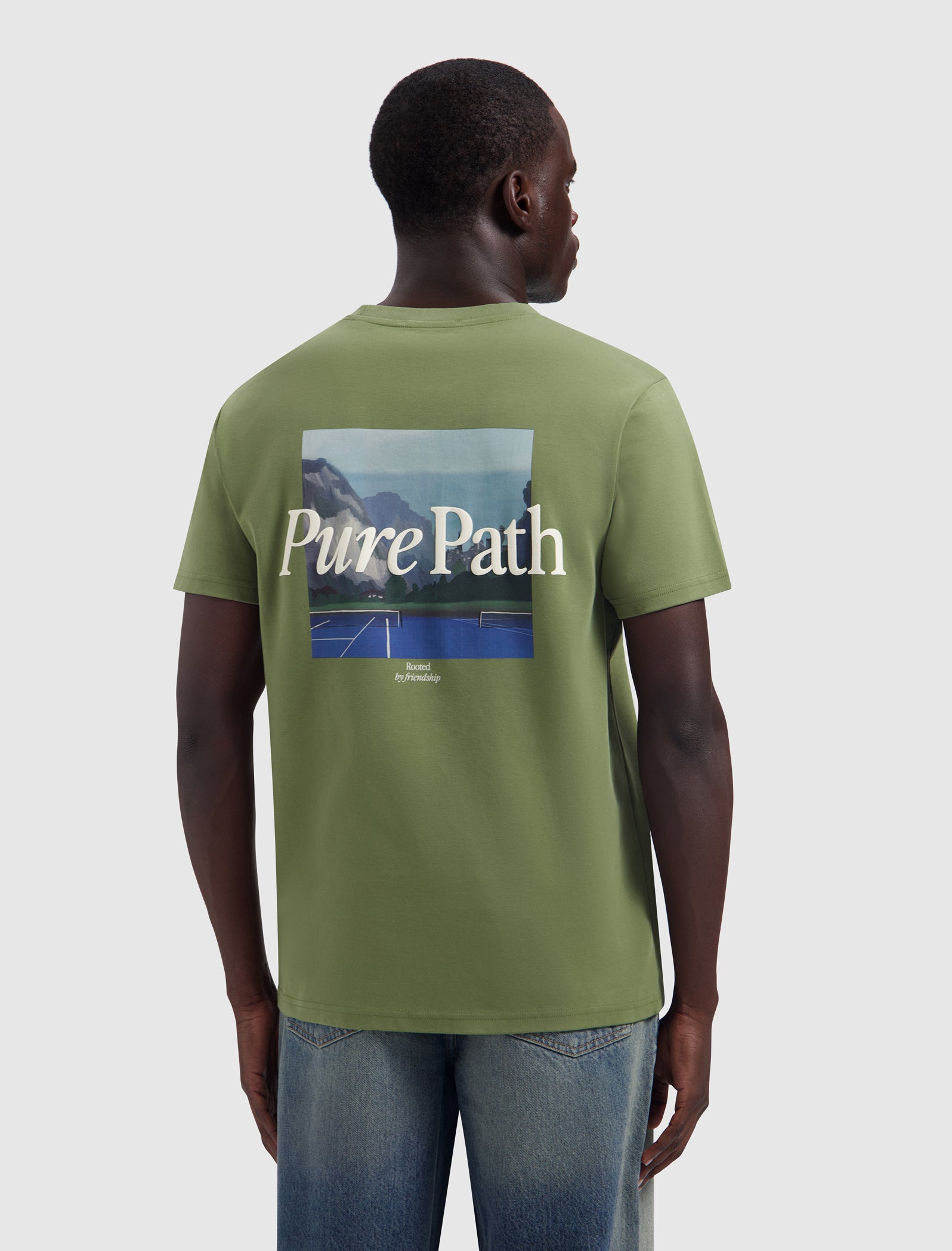 Landscape View T-shirt | Leaf Green