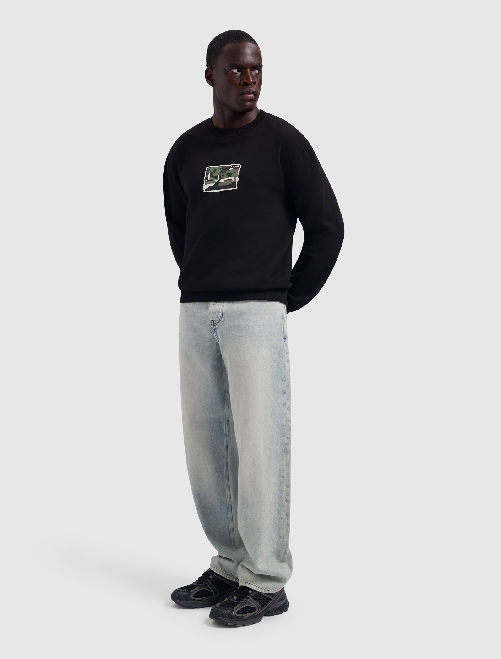 Woods Edge Sweater | Black