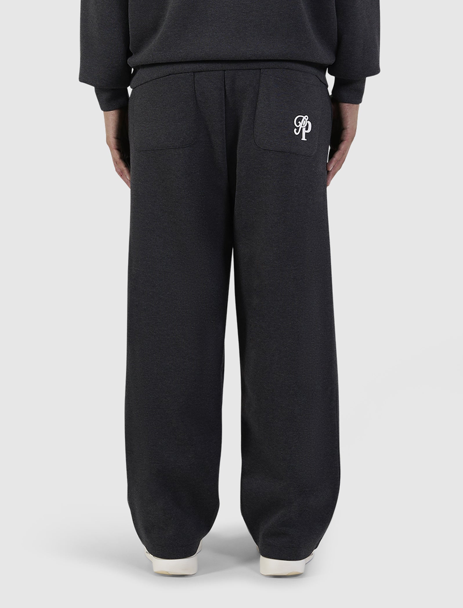 Initials Interlock Sweatpants | Black