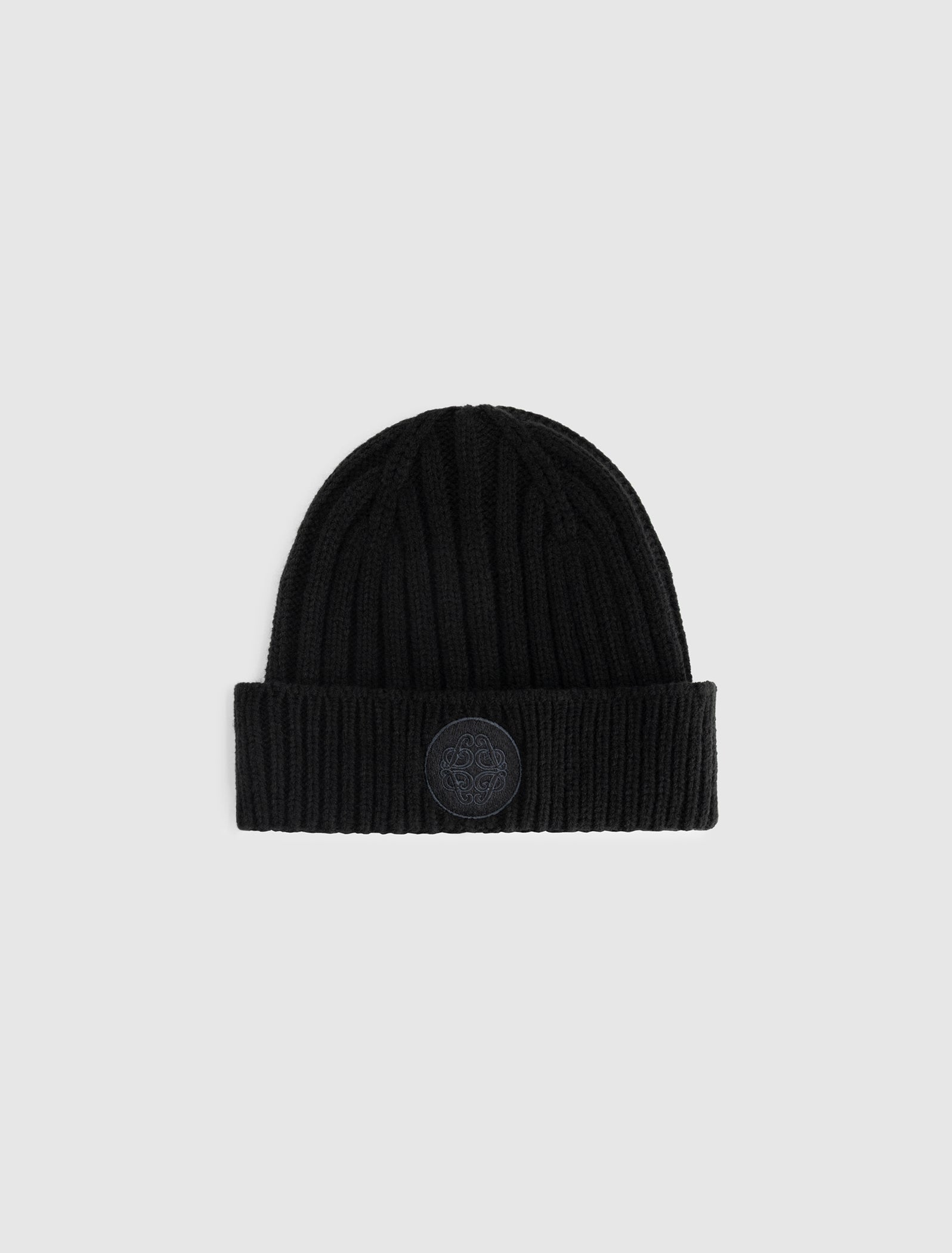 Emblem Beanie | Black