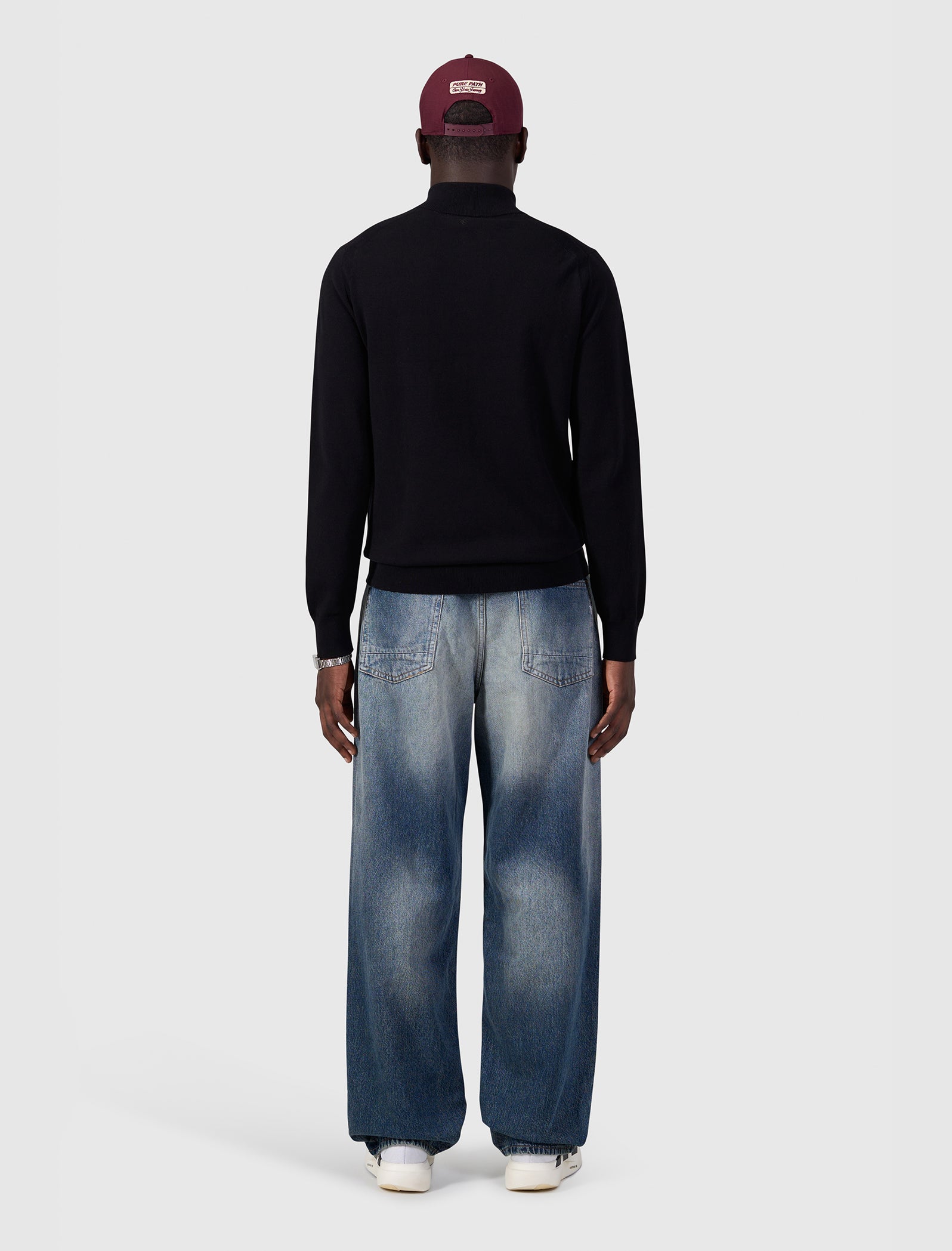 Flat Knit Hidden Half-zip Sweater | Black
