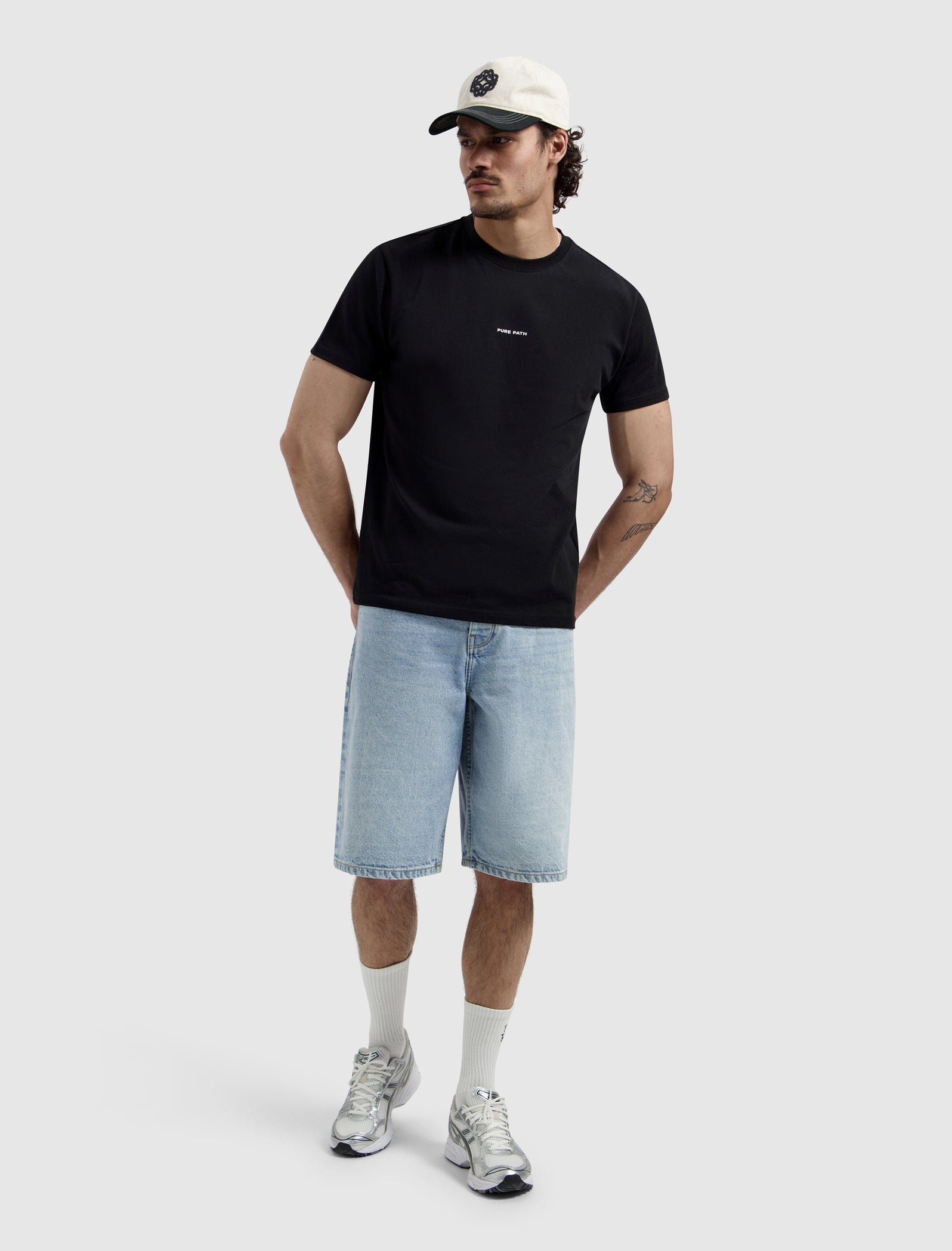 Dreamers Floral T-shirt | Black