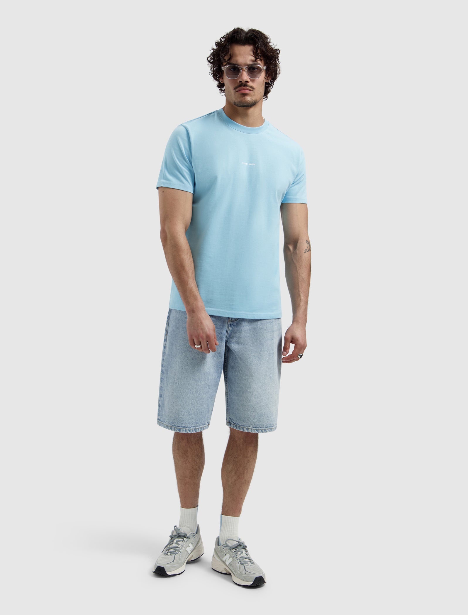 Dreamers Floral T-shirt | Sky Blue