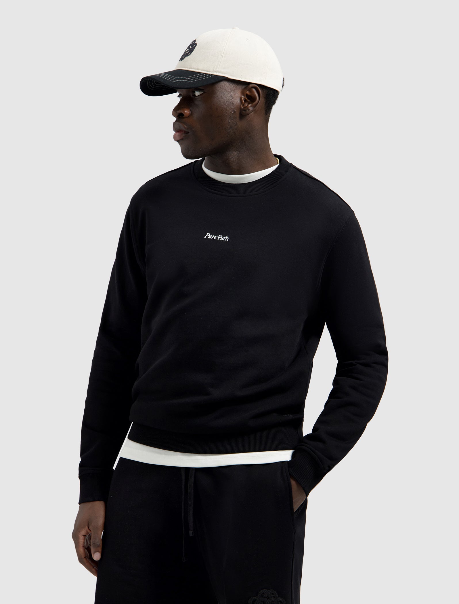 Dreamers View Sweater | Black