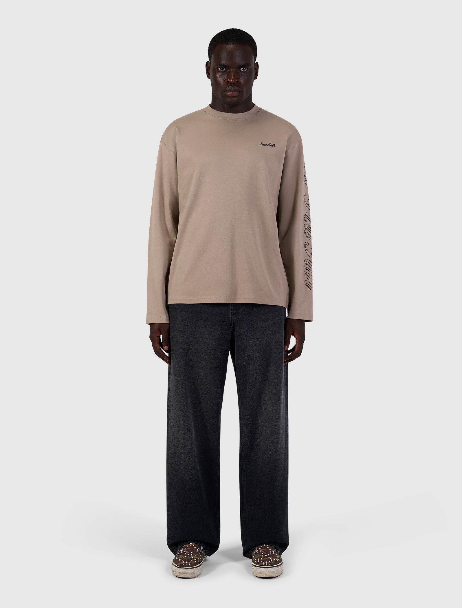 Essence Of Life Longsleeve T-shirt | Taupe