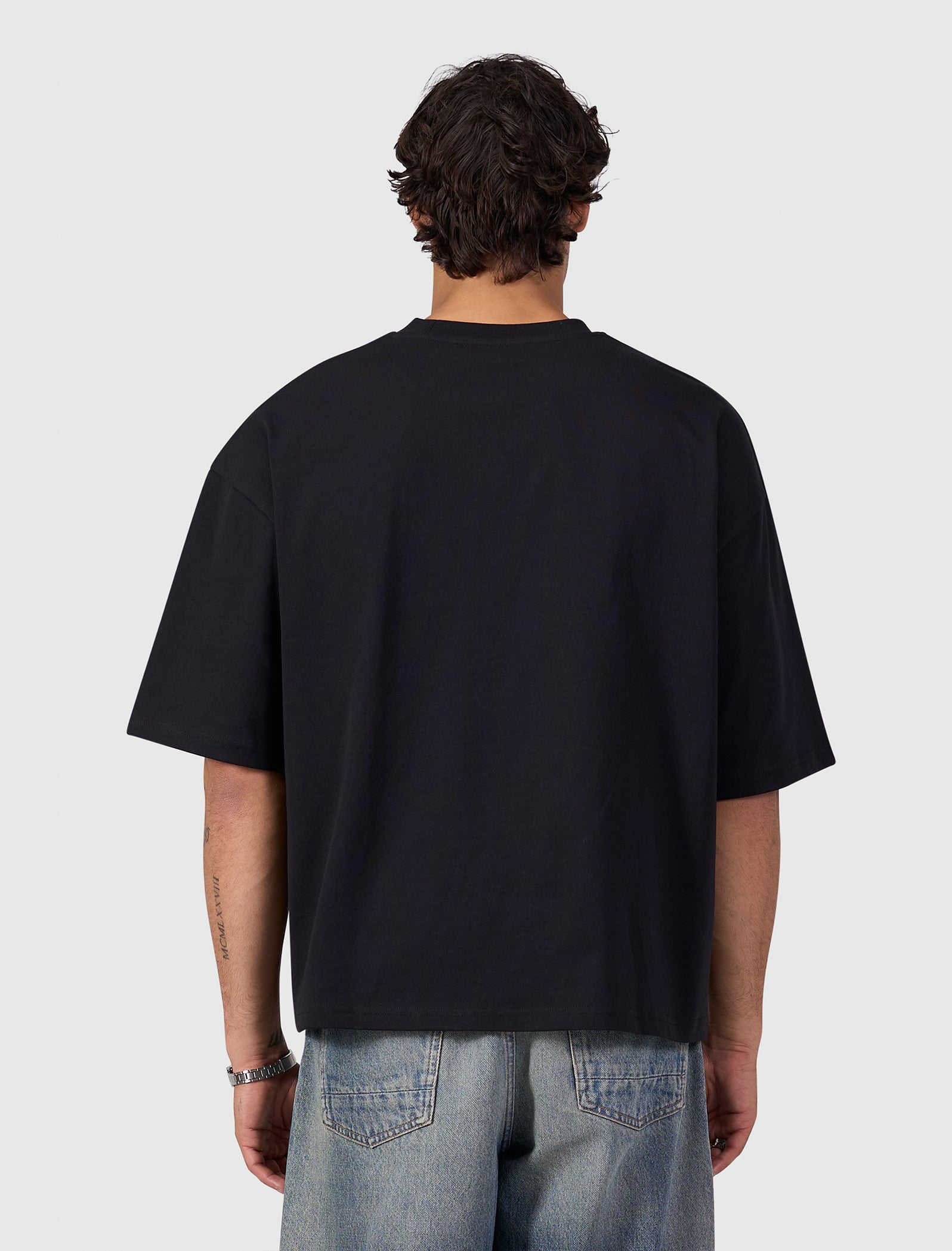 Essential T-shirt | Black