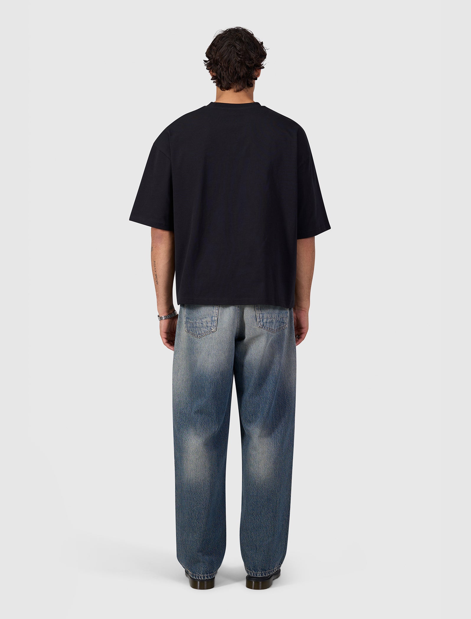 Essential T-shirt | Black