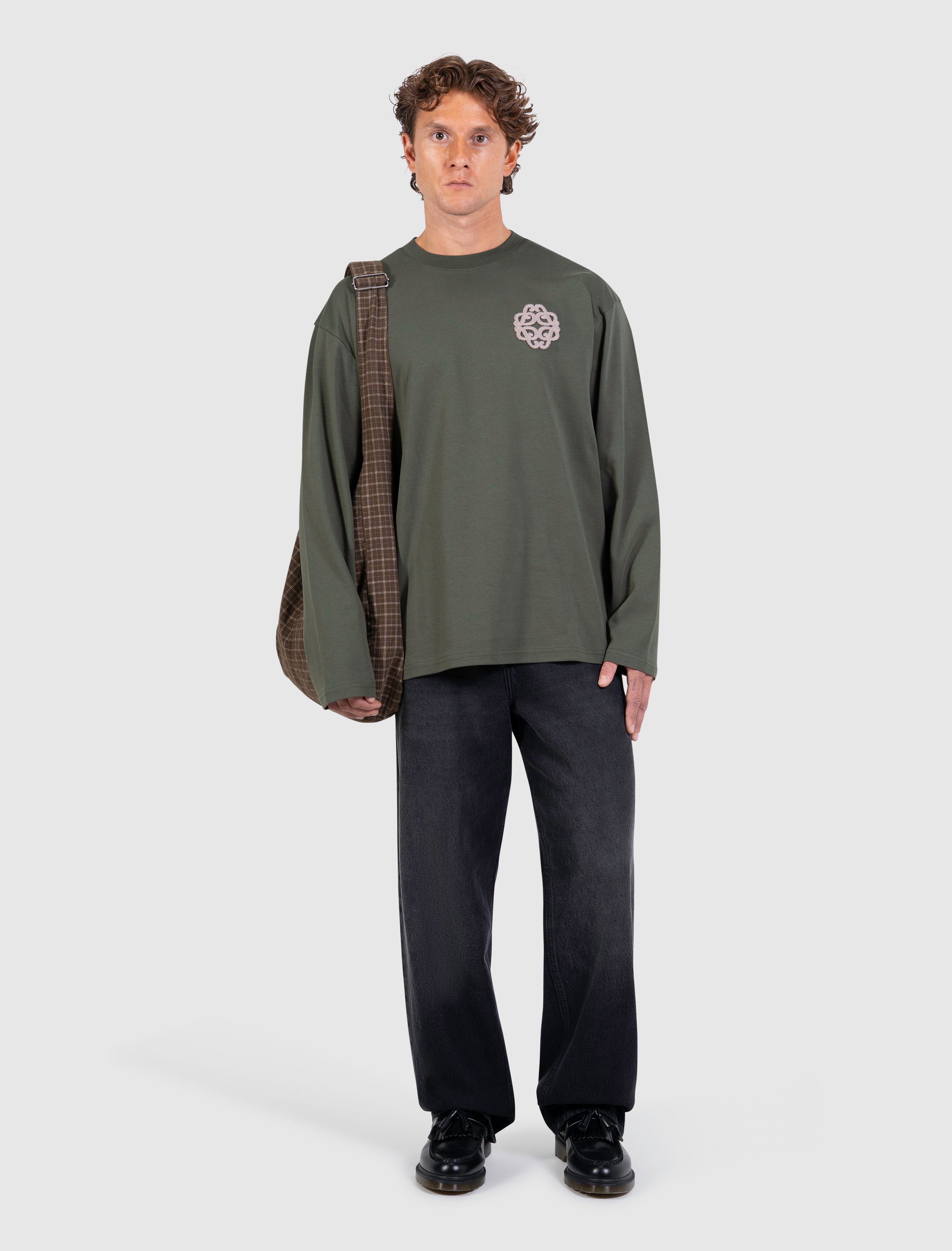 Emblem Badge Longsleeve T-shirt | Dark Army