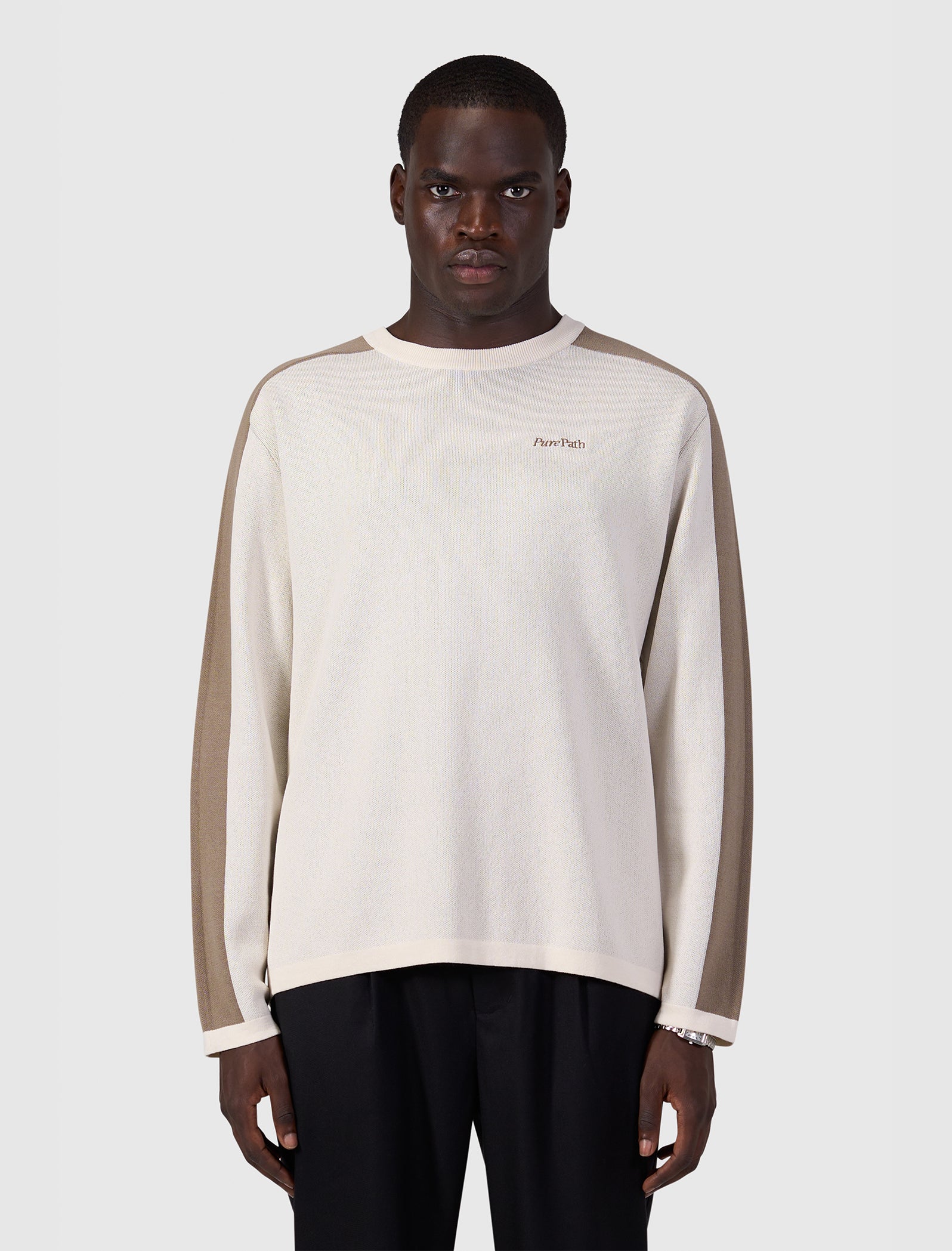 Jacquard Emblem Knit Sweater | Ecru