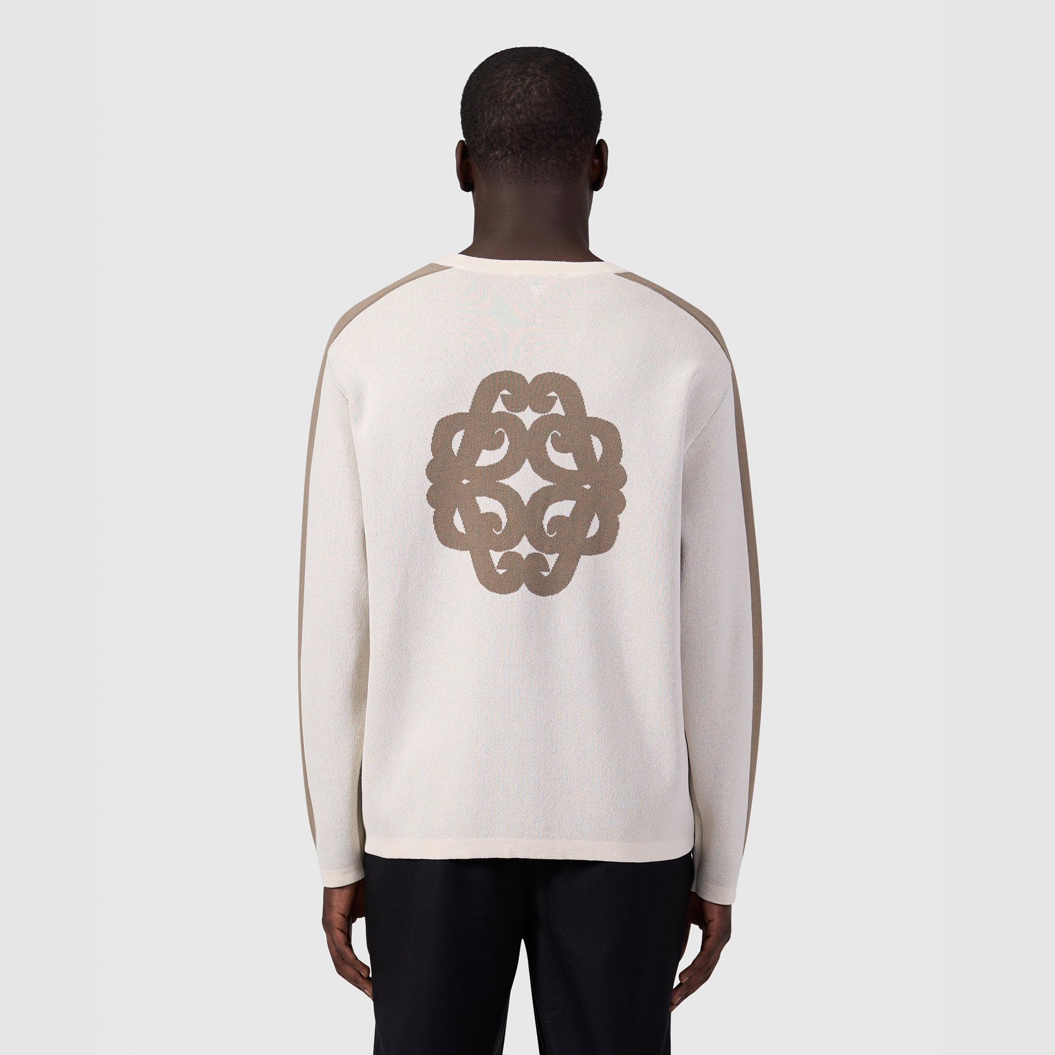 Jacquard Emblem Knit Sweater | Ecru