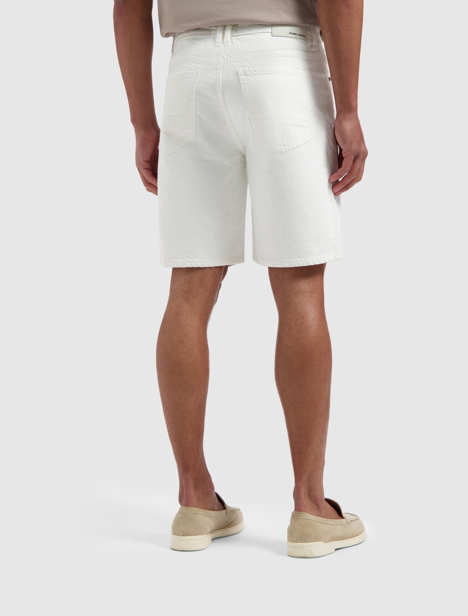 The Owen Regular Fit Shorts | Off White