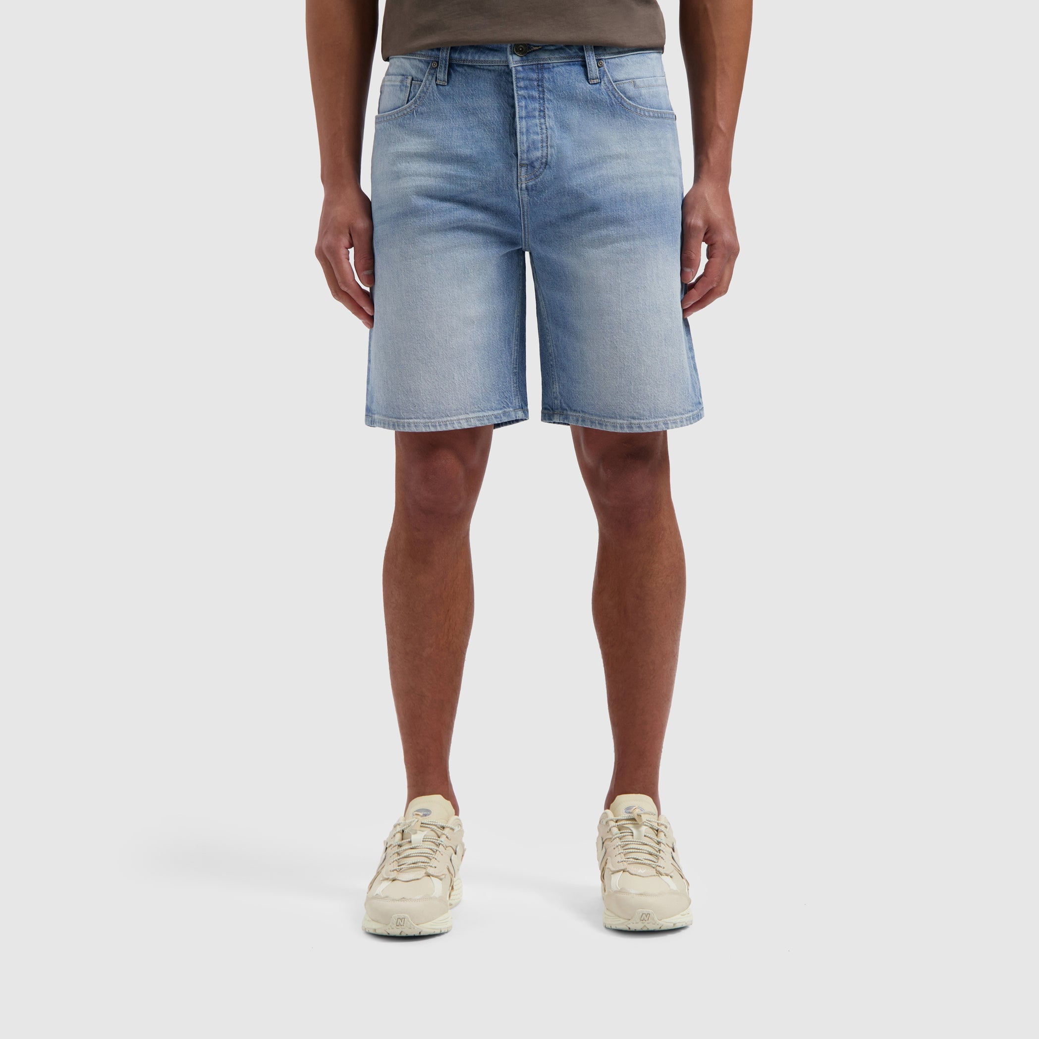 The Owen Regular Fit Shorts | Denim Light Blue
