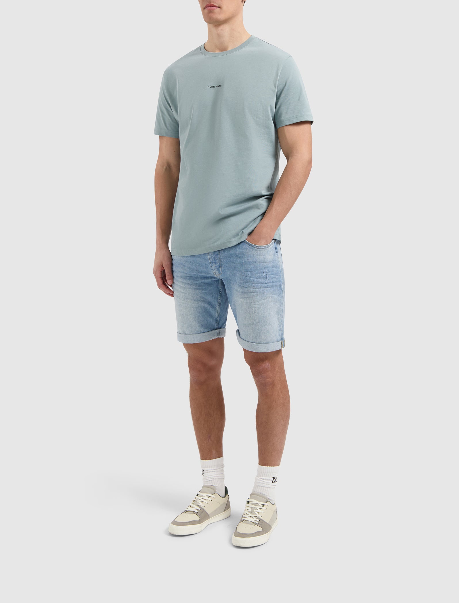 The Miles Slim Fit Shorts | Denim Light Blue
